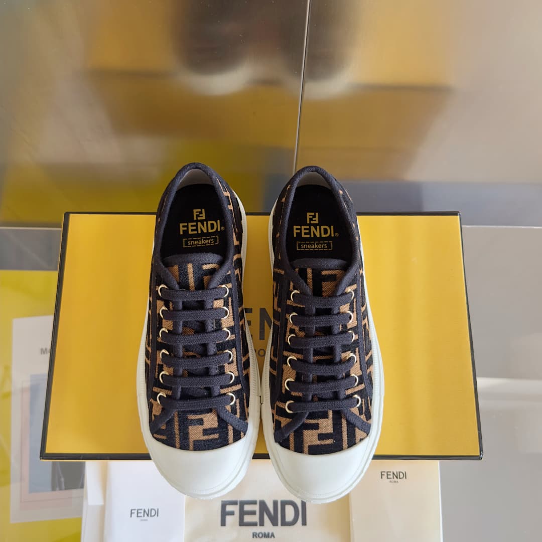 Fendi FF Domino Sneaker Shoes Men Women