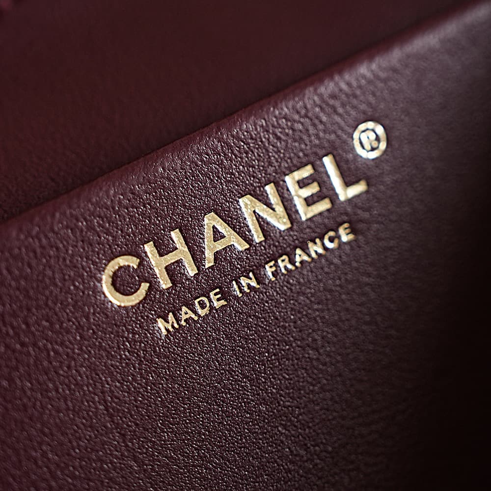 Chanel Maxi Flapbag Grained Calfskin & Gold-Tone Metal Caramel AS6231 A