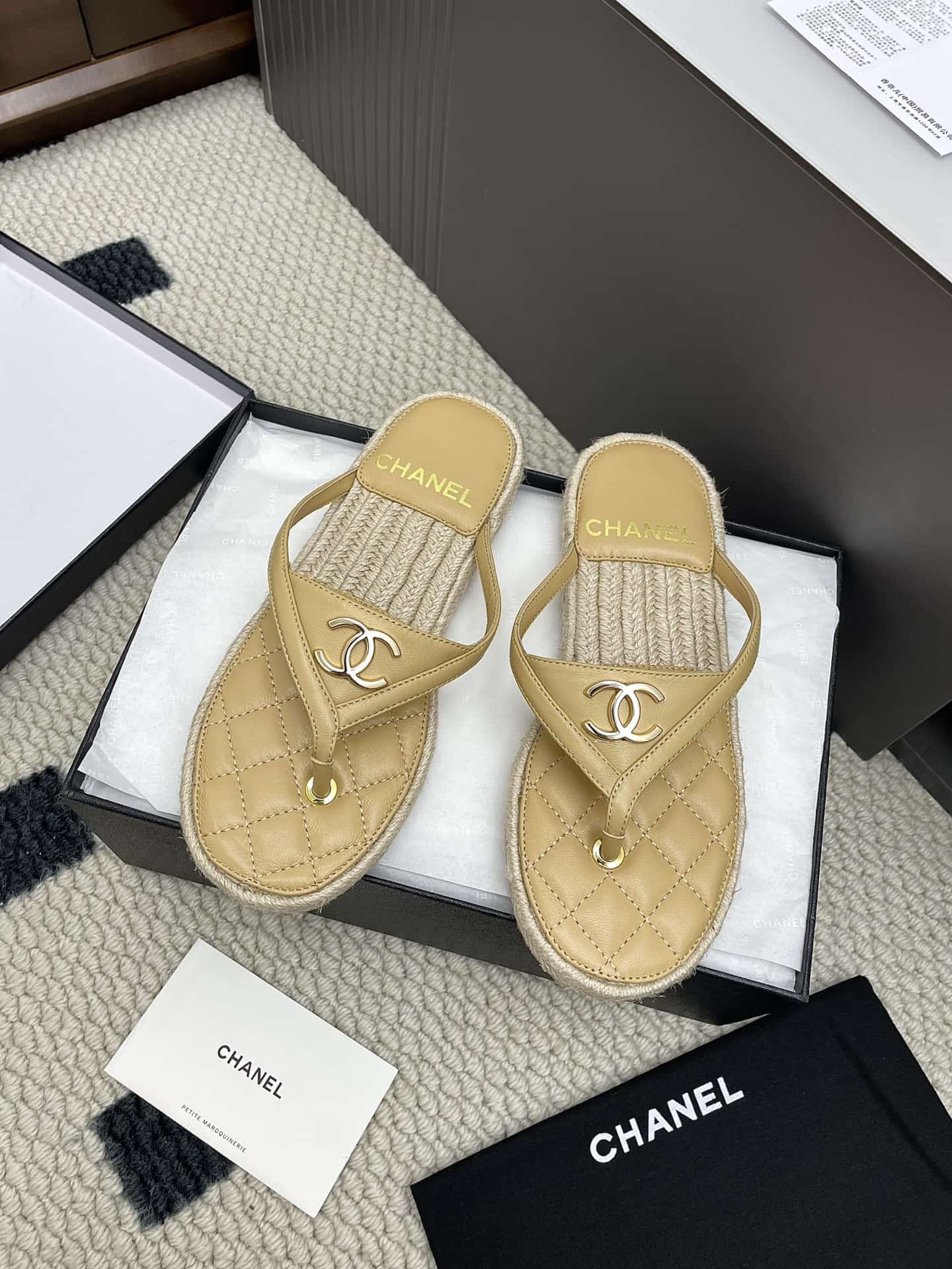 Chanel Pool Thong mules Women