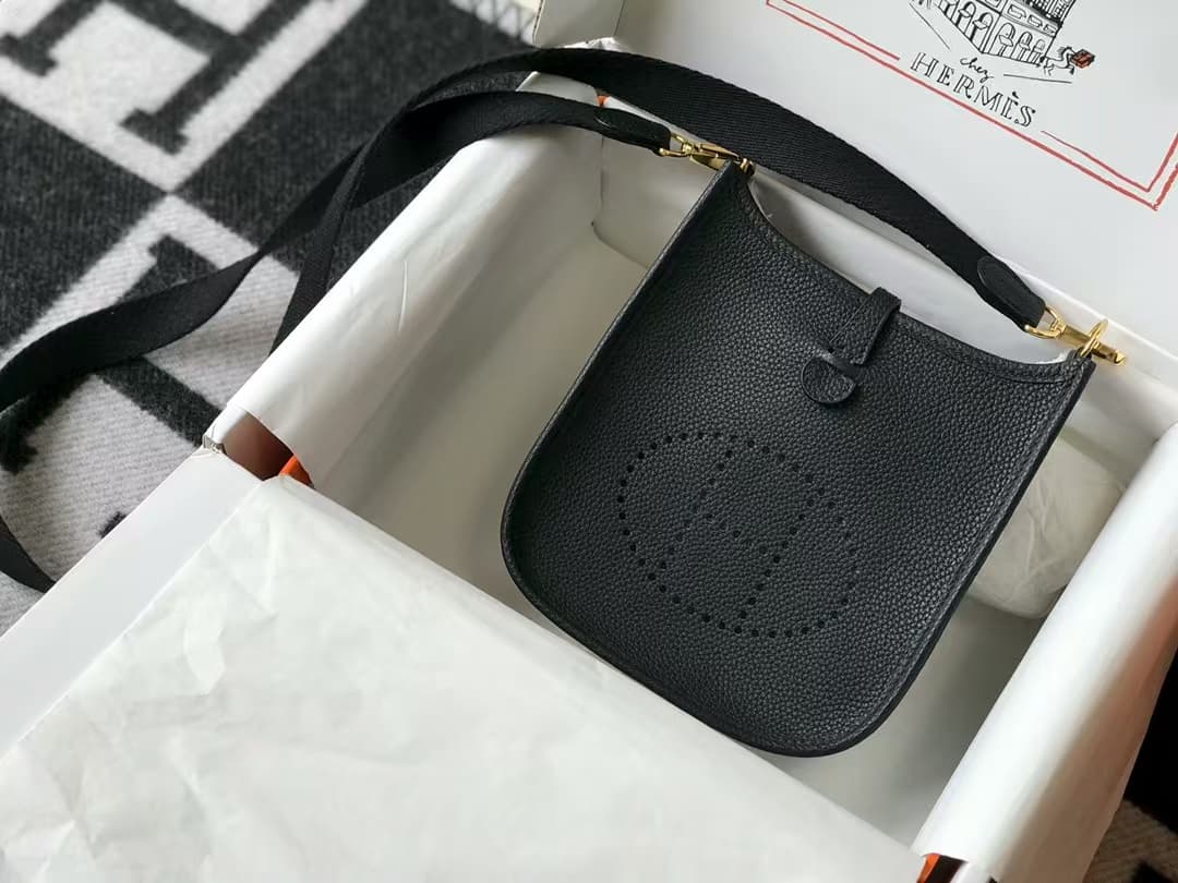 Hermes Evelyne III TPM Mini Bag Togo Leather In Black WAX High