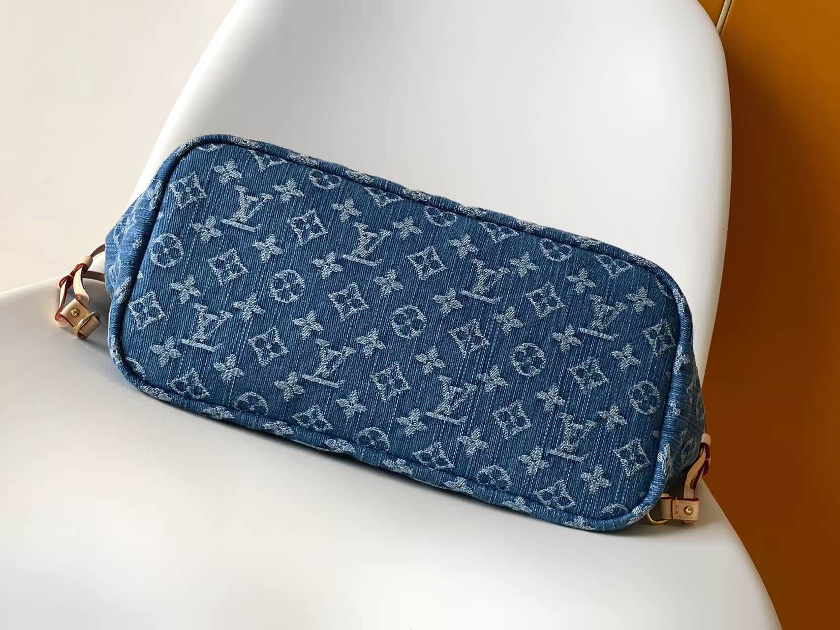 Louis Vuitton Neverwoof MM Blue Monogram Denim M28052 High