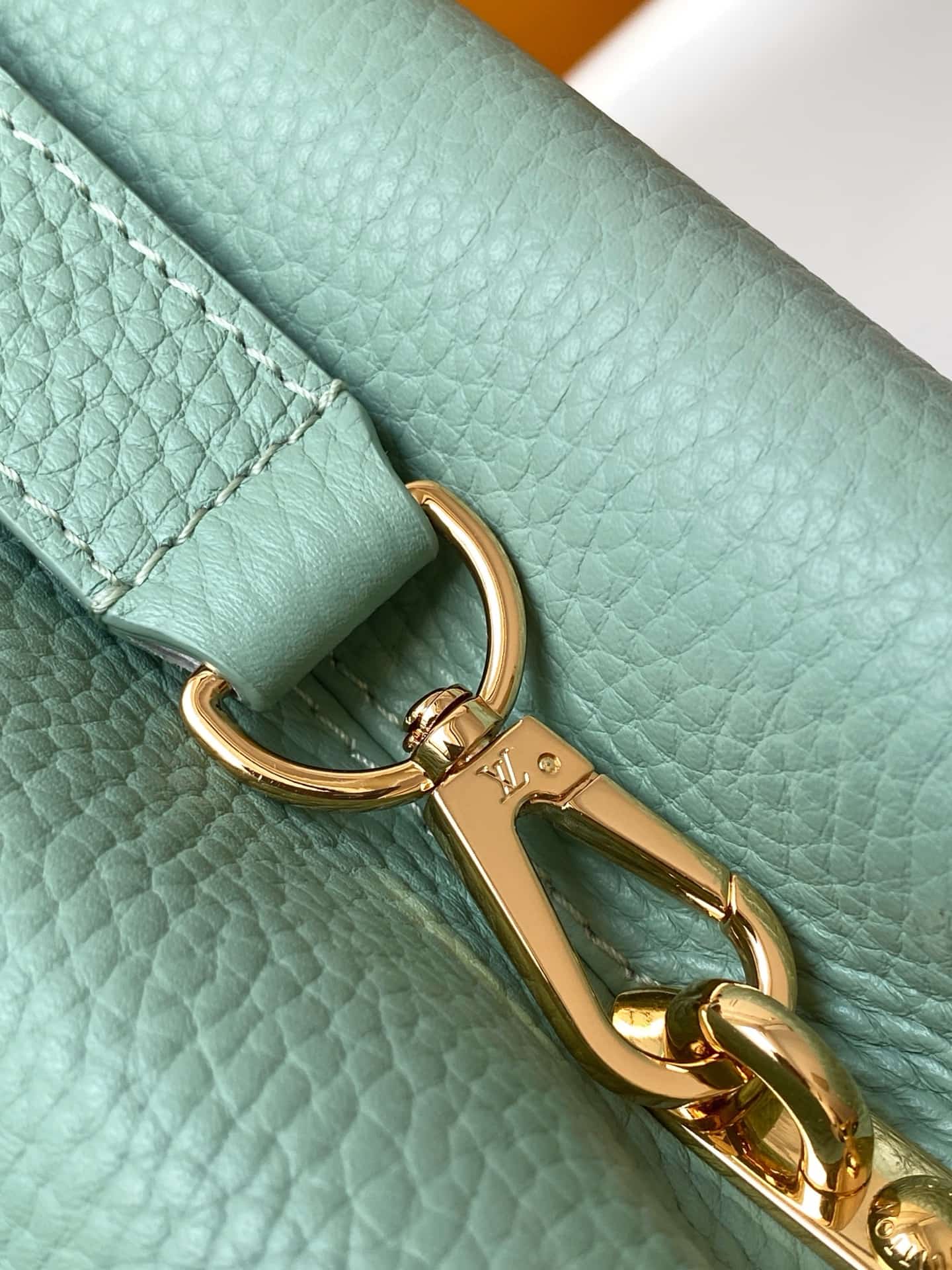 Louis Vuitton Capucines Mini Jade Green Taurillon leather M15157 TOP