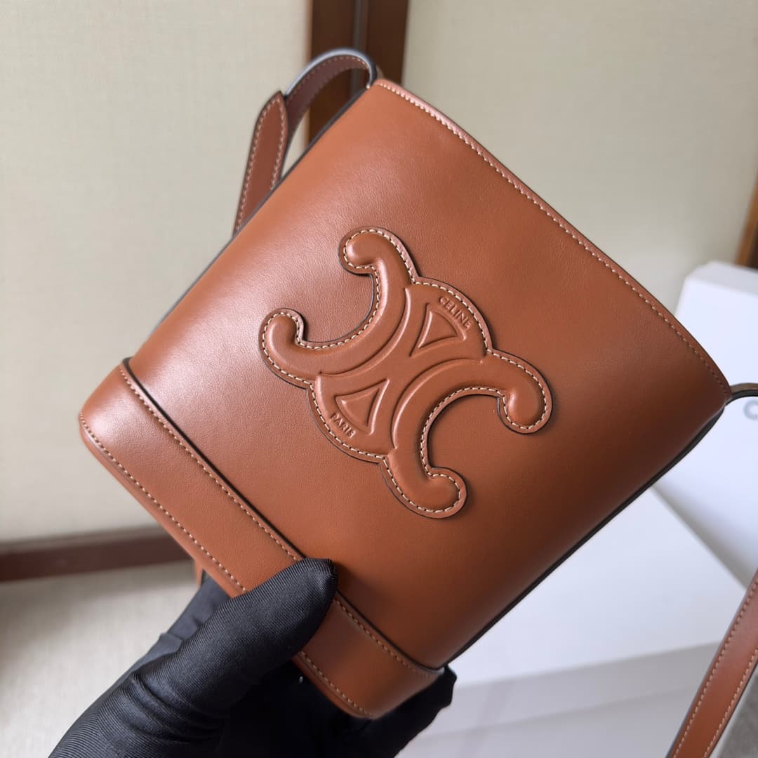 CELINE Small Bucket Bag in Tan Smooth Calfskin Leather High