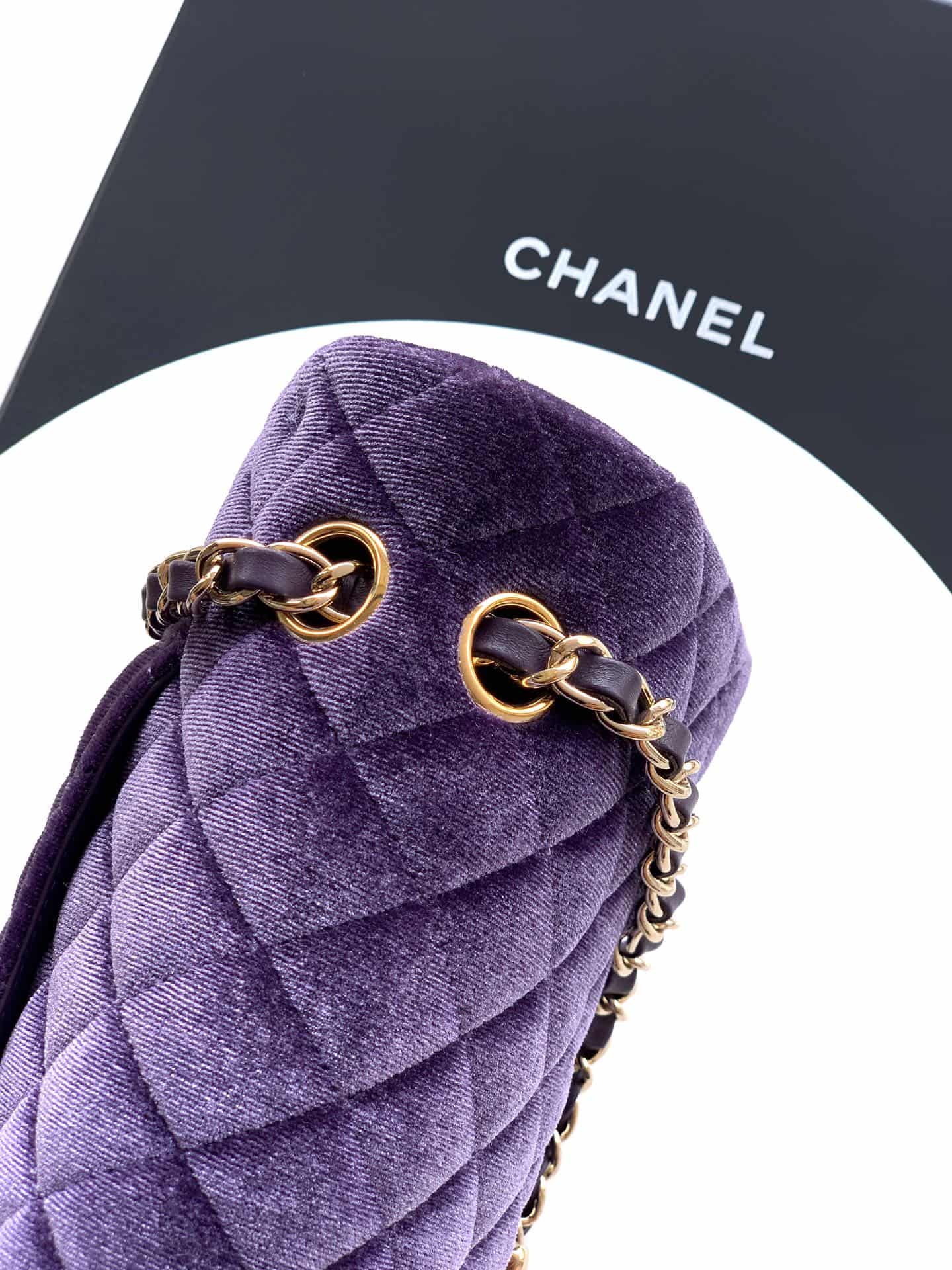 Chanel Medium CLASSIC HANDBAG Velvet  & Gold-Tone Metal Purple A