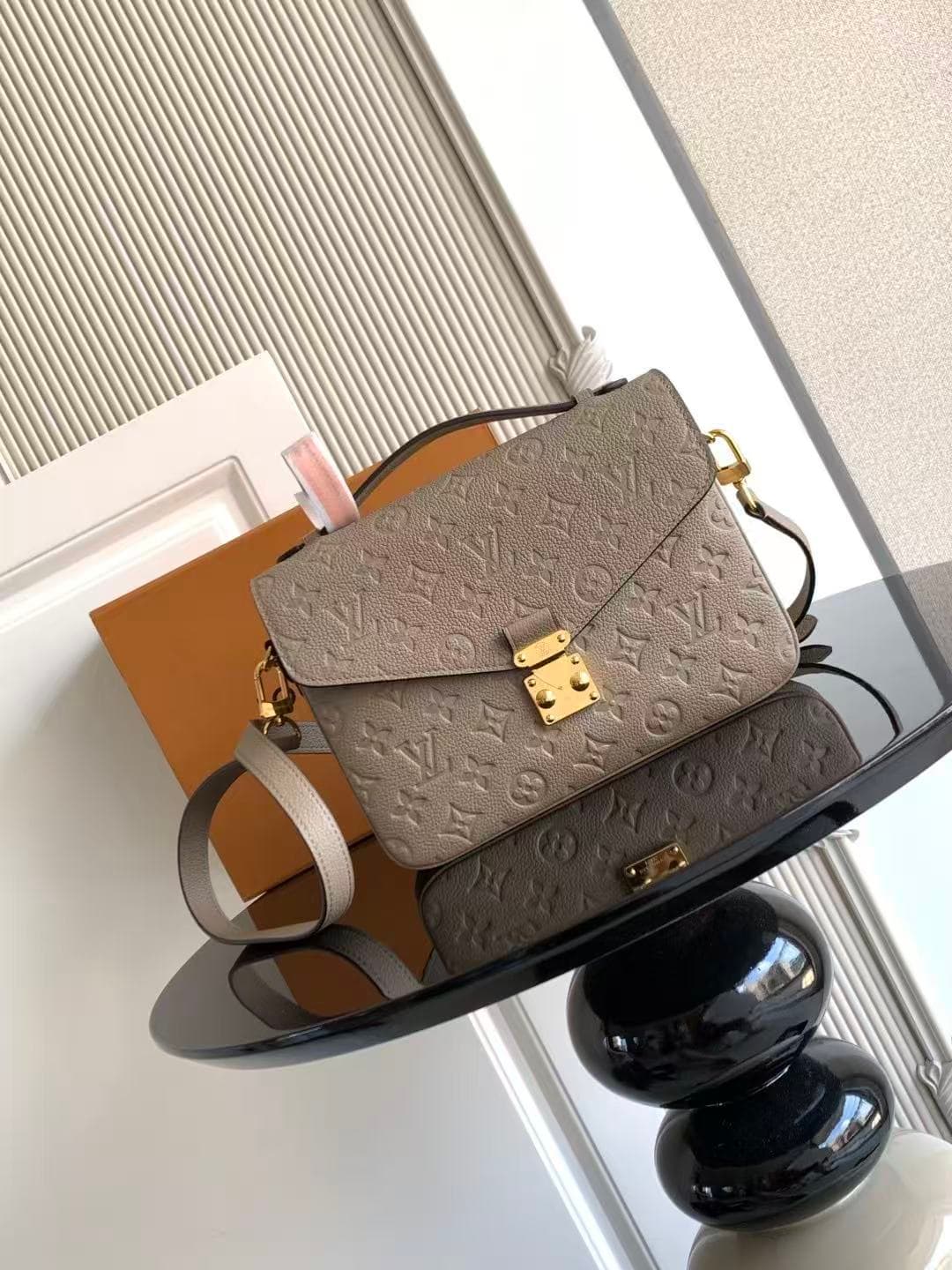 Louis Vuitton Pochette Métis Tourterelle Grey Monogram Empreinte embossed supple grained cowhide leather M44881 TOP