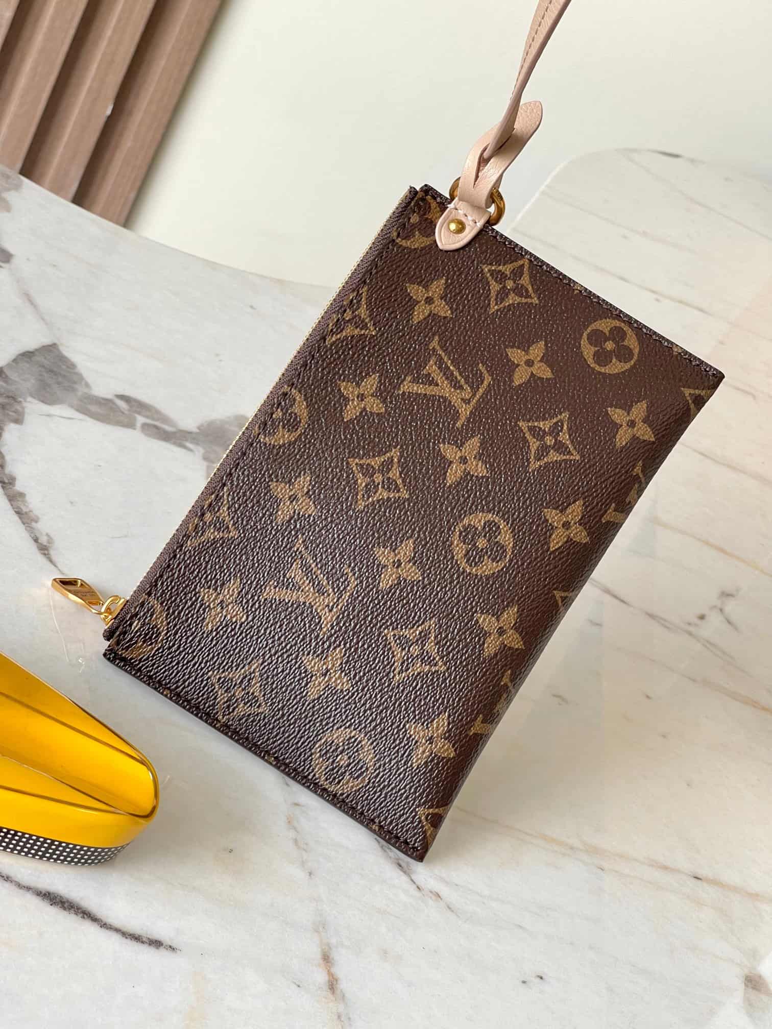 Louis Vuitton Low Key Cookie MM Walnut Calf leather M14635 TOP