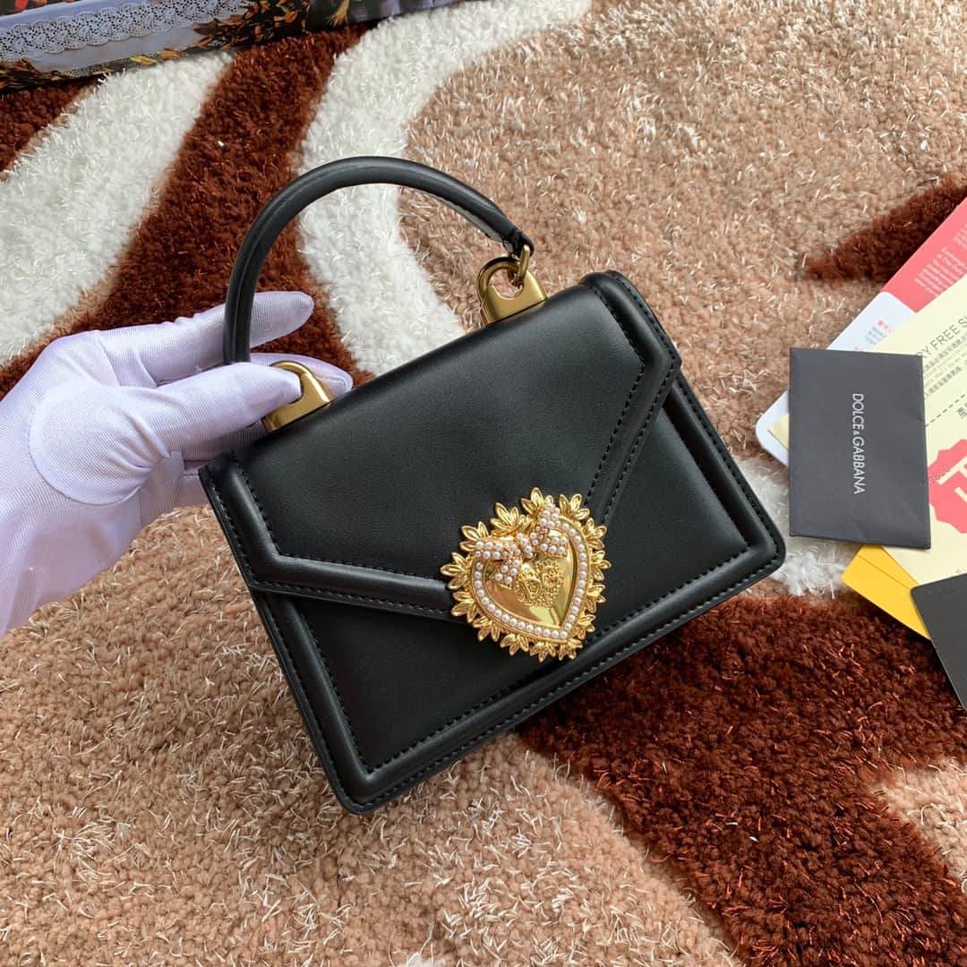 Dolce & Gabbana Small Devotion bag in smooth calfskin in Black High