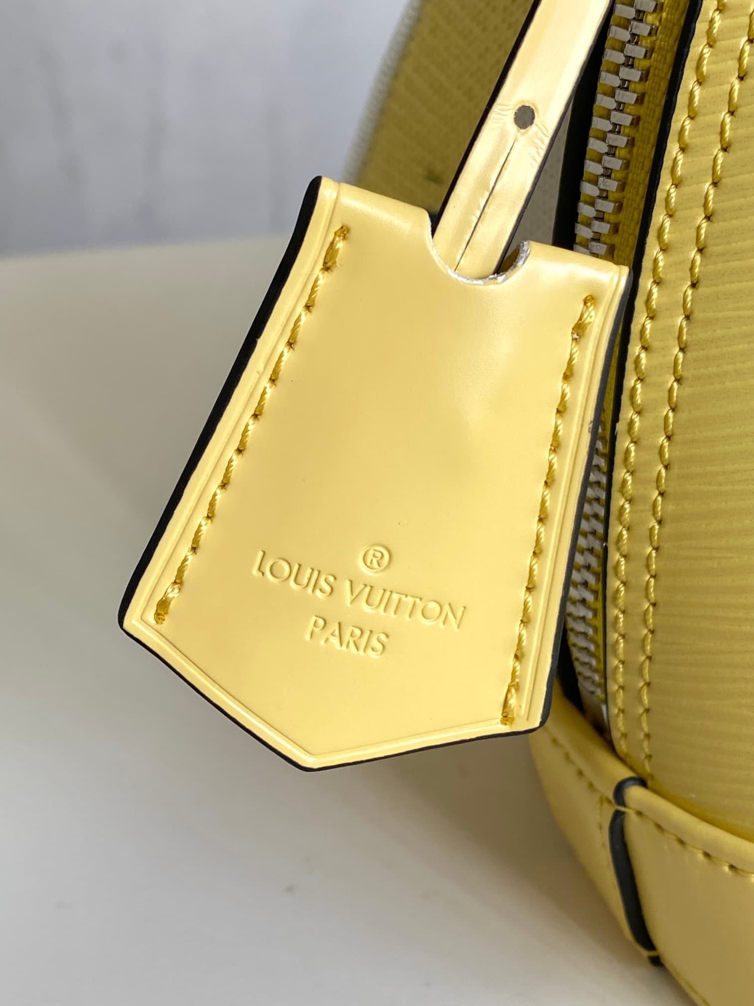 Louis Vuitton Alma BB Bag Epi grained cowhide leather M22213 High