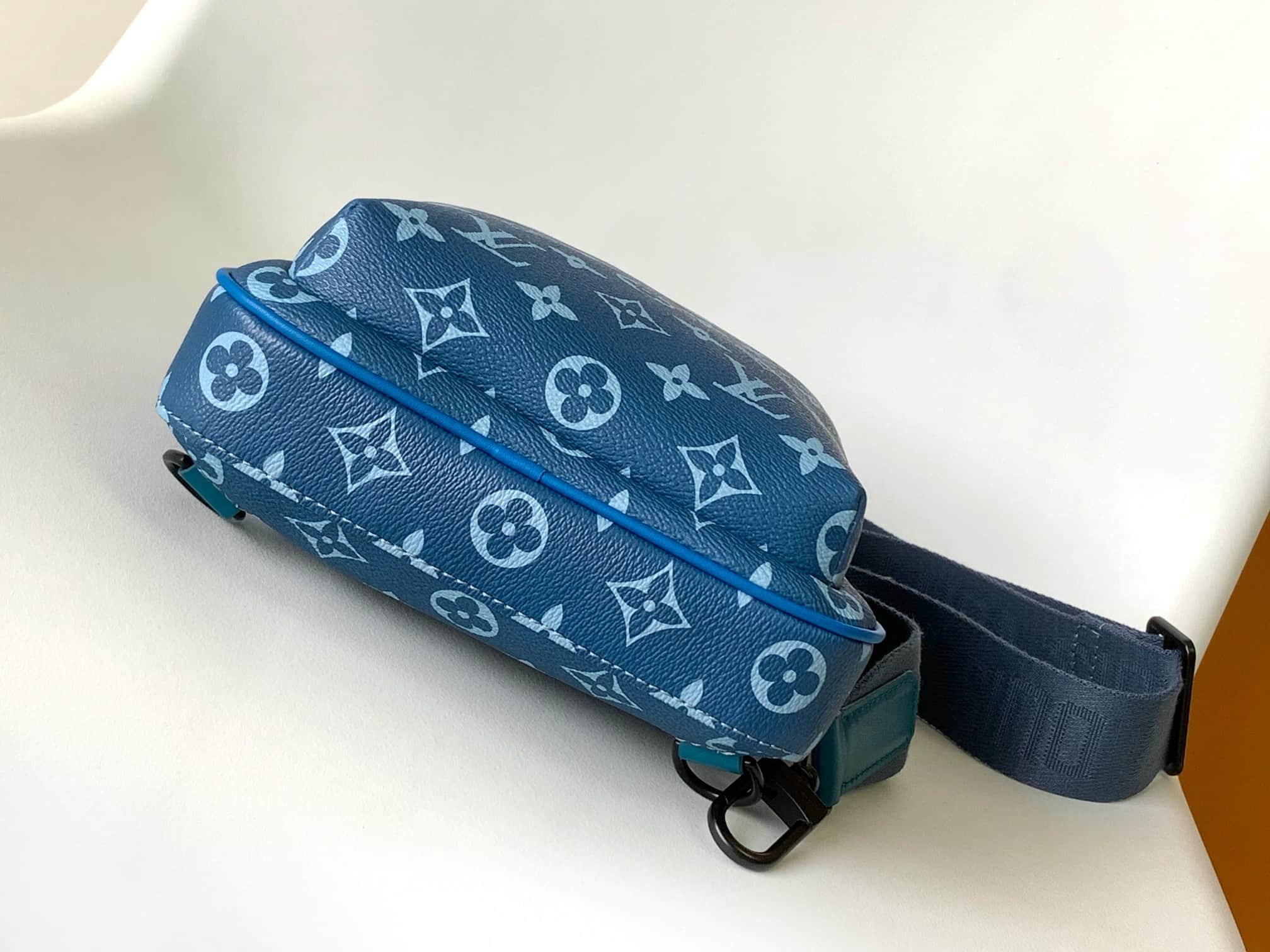 Louis Vuitton Monogram Avenue Macassar Canvas Sling Bag M23782 Atlantic Blue High