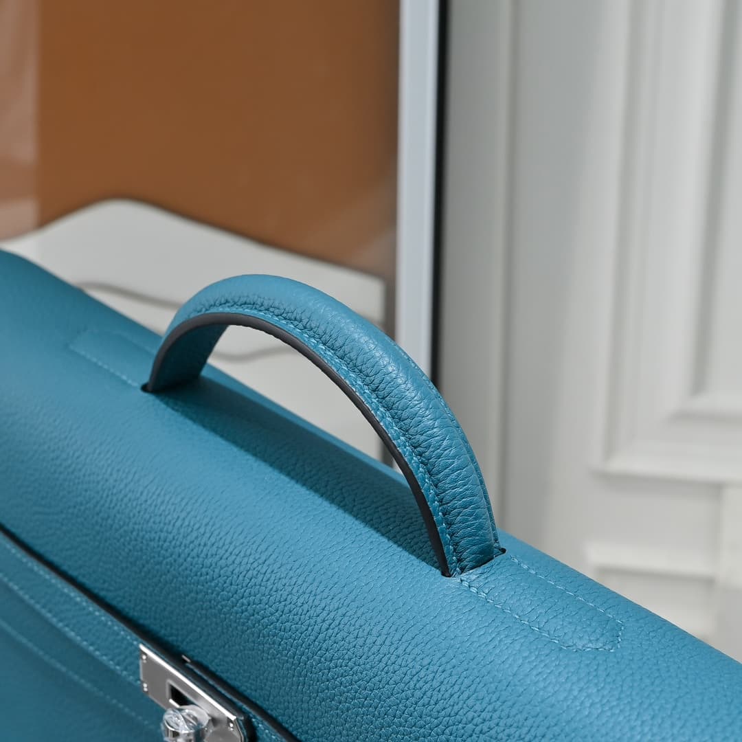 Hermes Kelly depeches Togo 36 briefcase In Blue CalfskIn WAX High