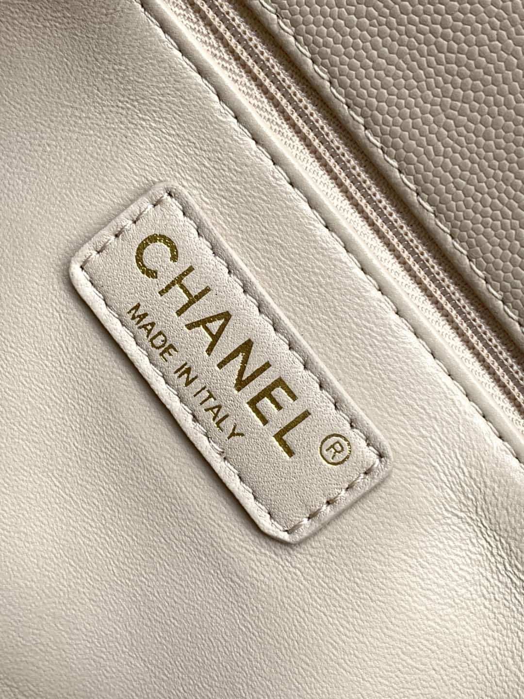 Medium FLAP BAG WITH TOP HANDLE Grained Calfskin A92991 Beige-binding Gold Metal A