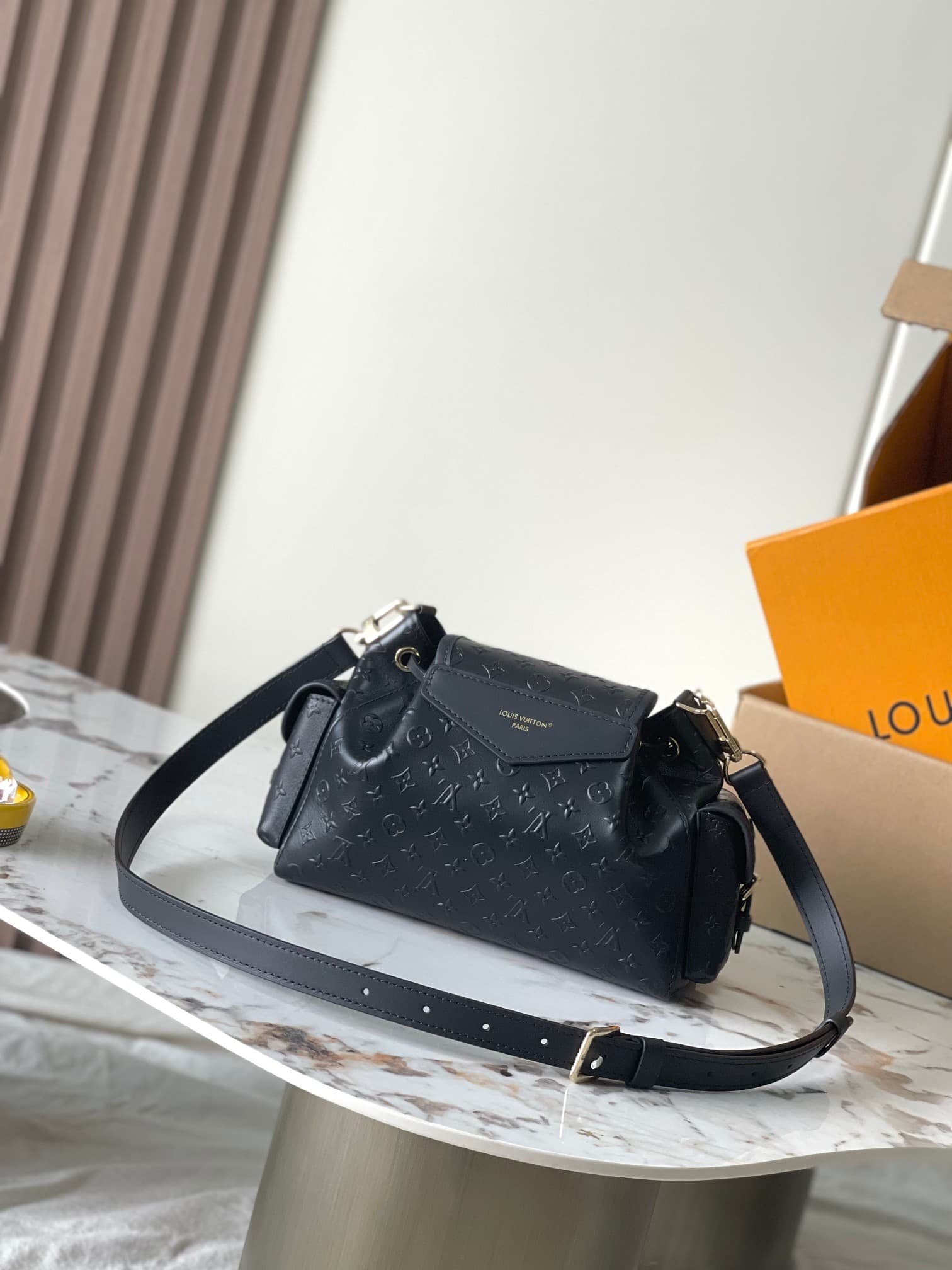 Louis Vuitton Odyssée Black Calfskin leather M25554 TOP