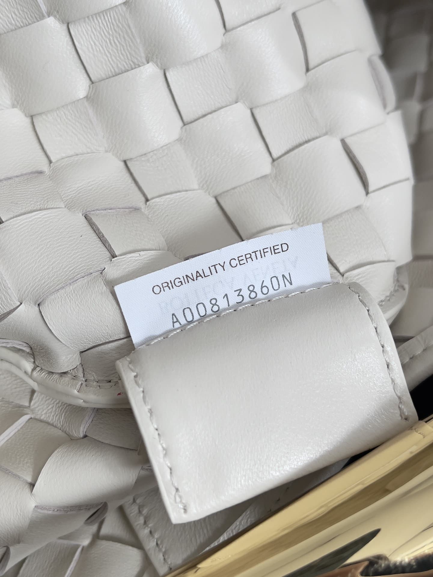 BV Sardine Small Intrecciato White TOP