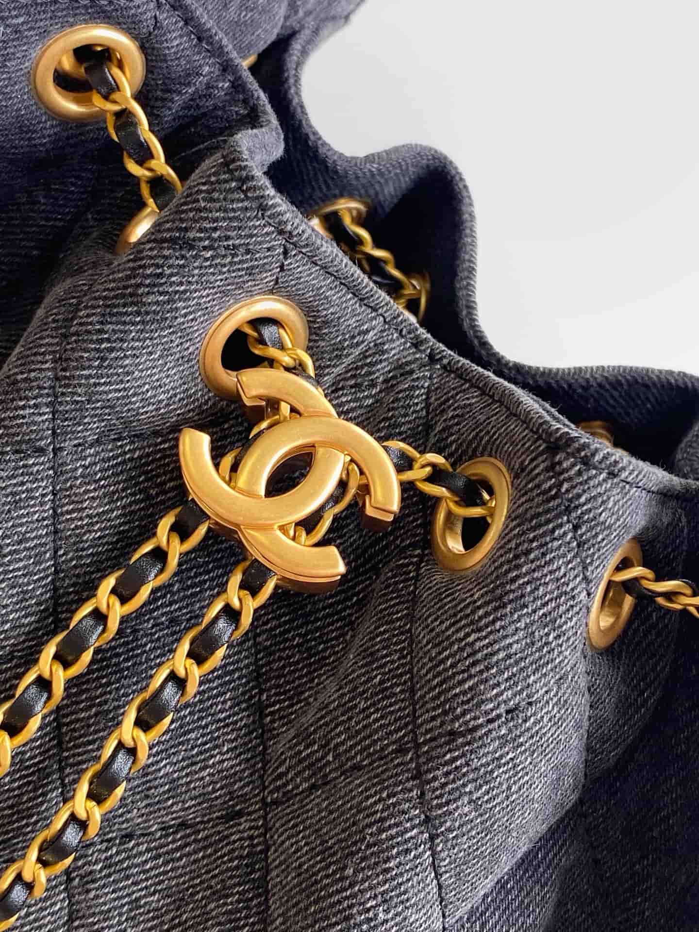 Chanel 25 Mini Hobo handbag AS5631 Denim & gold-tone metal Black A