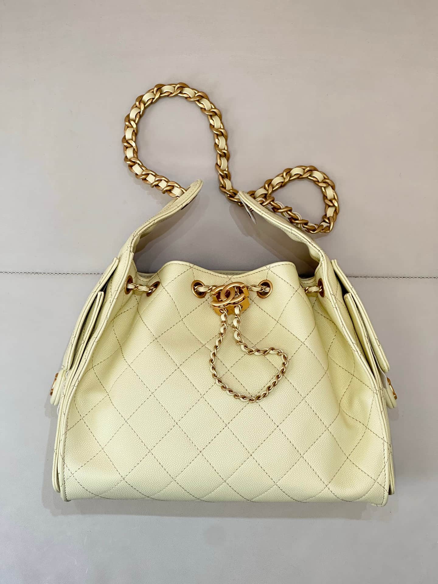 Chanel 25 Small Hobo handbag AS5293 Grained Calfskin & Gold-Silver-tone Metal Light Yellow TOP