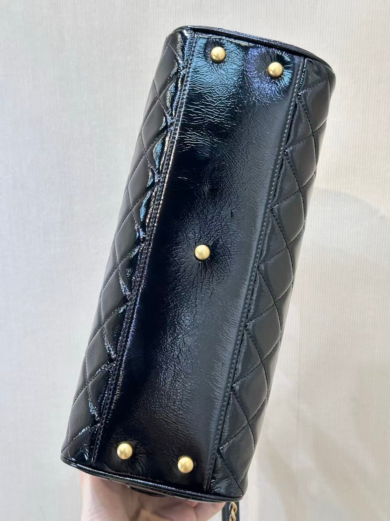 Chanel Maxi Bowling Bag AS5579 TOP