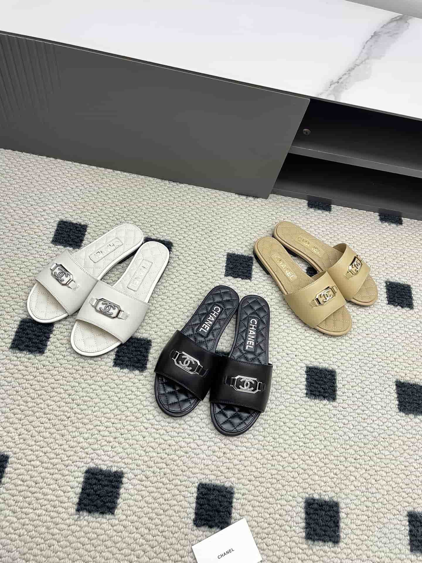 Chanel Sandal shoes Women
