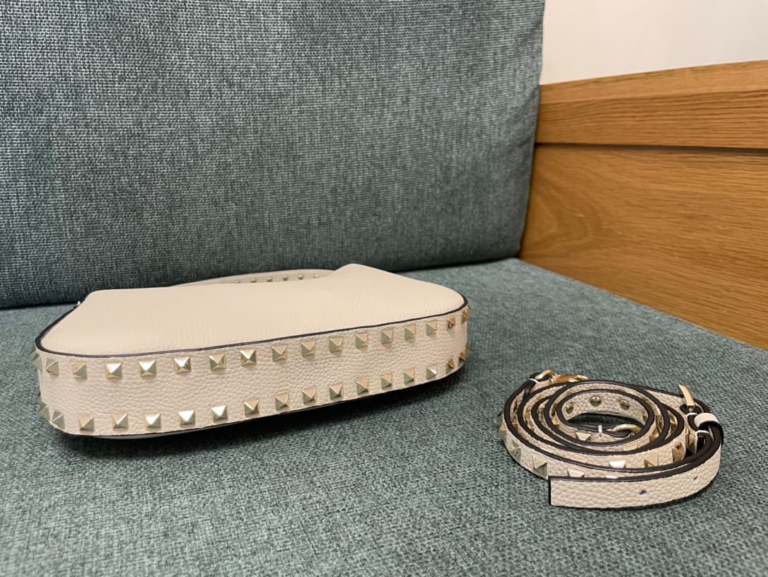 Valentino Garavani Rockstud Hobo bag in grainy white calfskin high