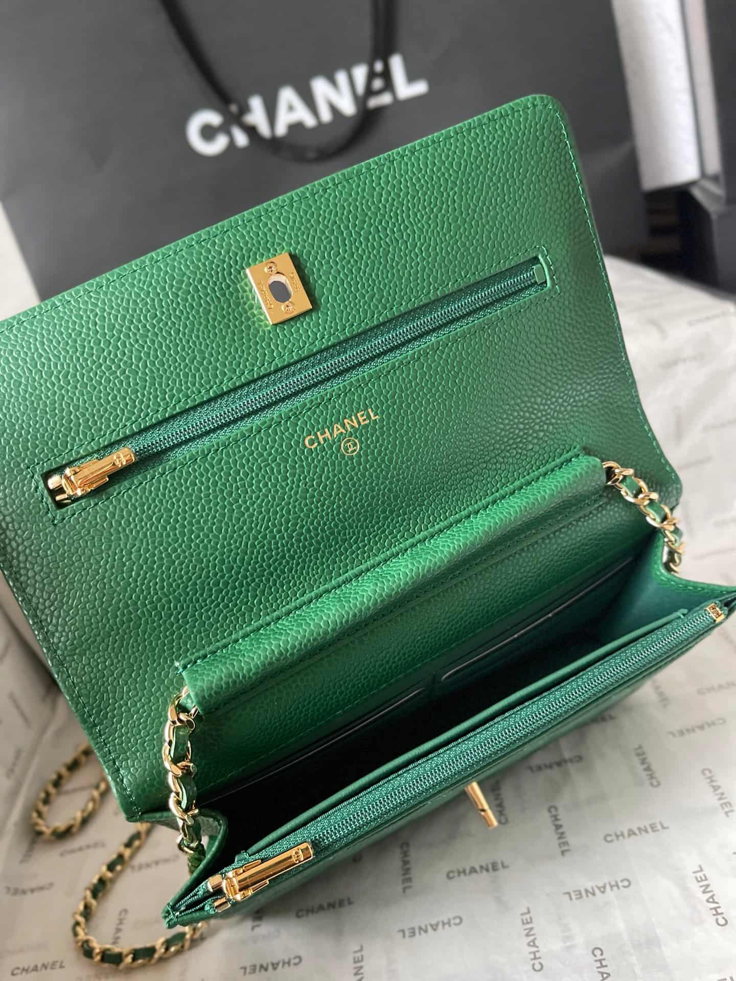 Chanel Classic Wallet on Chain Grained Shiny Calfskin & Gold-Tone Metal AP4241 Green A