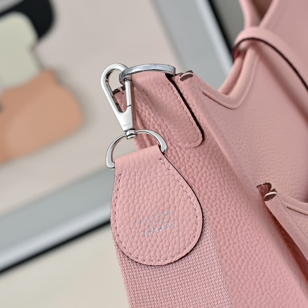 Hermes Evelyne III PM Bag Clemence Leather In Pink High