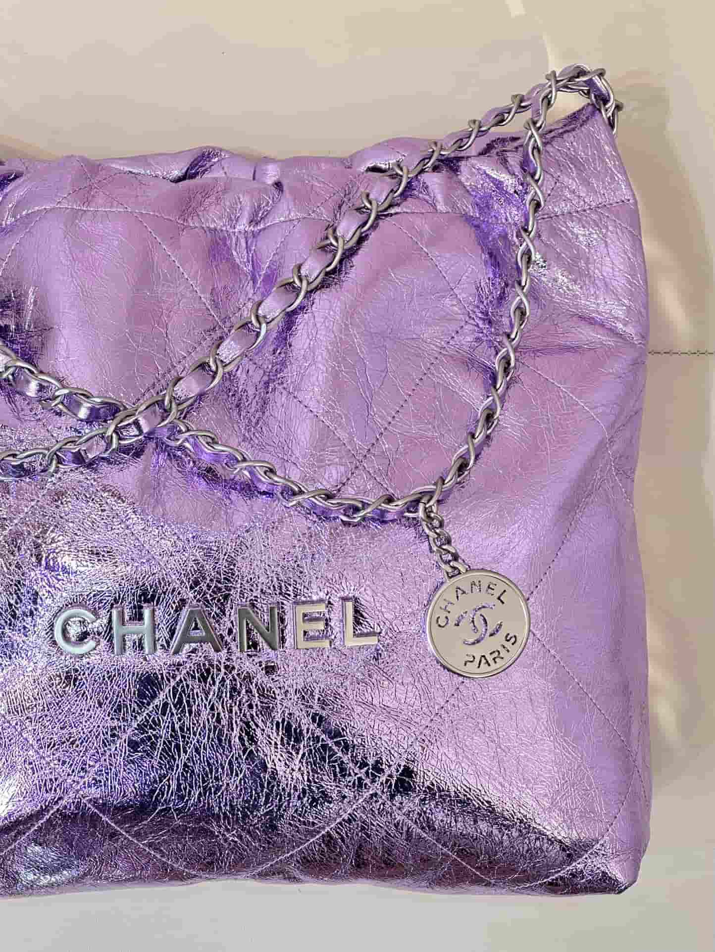 Chanel 22 Small handbag Metallic Calfskin & silver-tone metal AS3260 lilac TOP