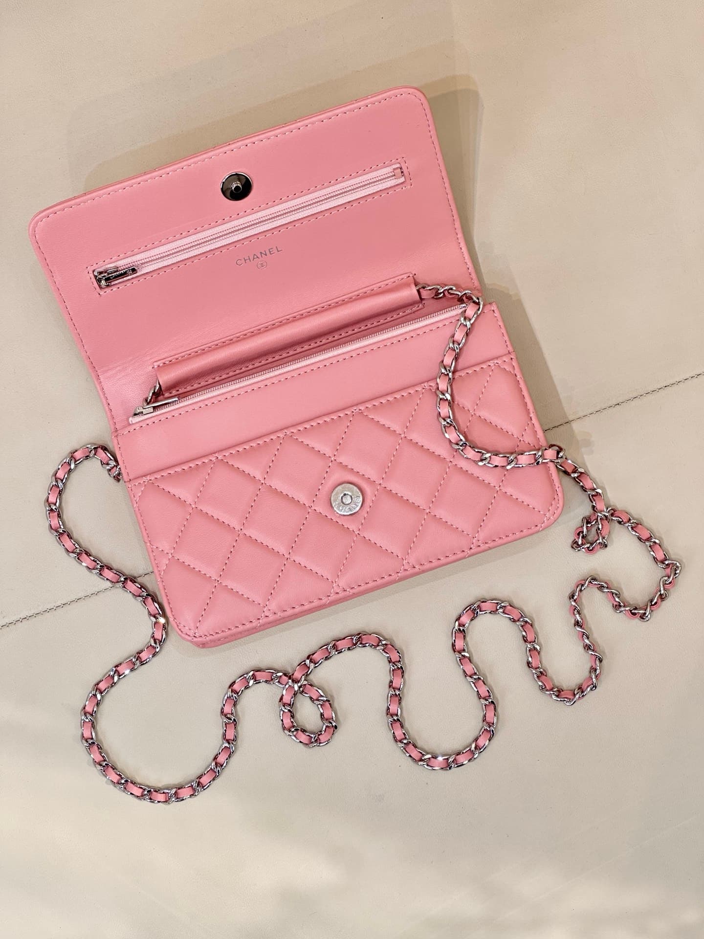 Chanel Wallet on Chain Lambskin& Sliver-tone Metal AP0250 Pink TOP