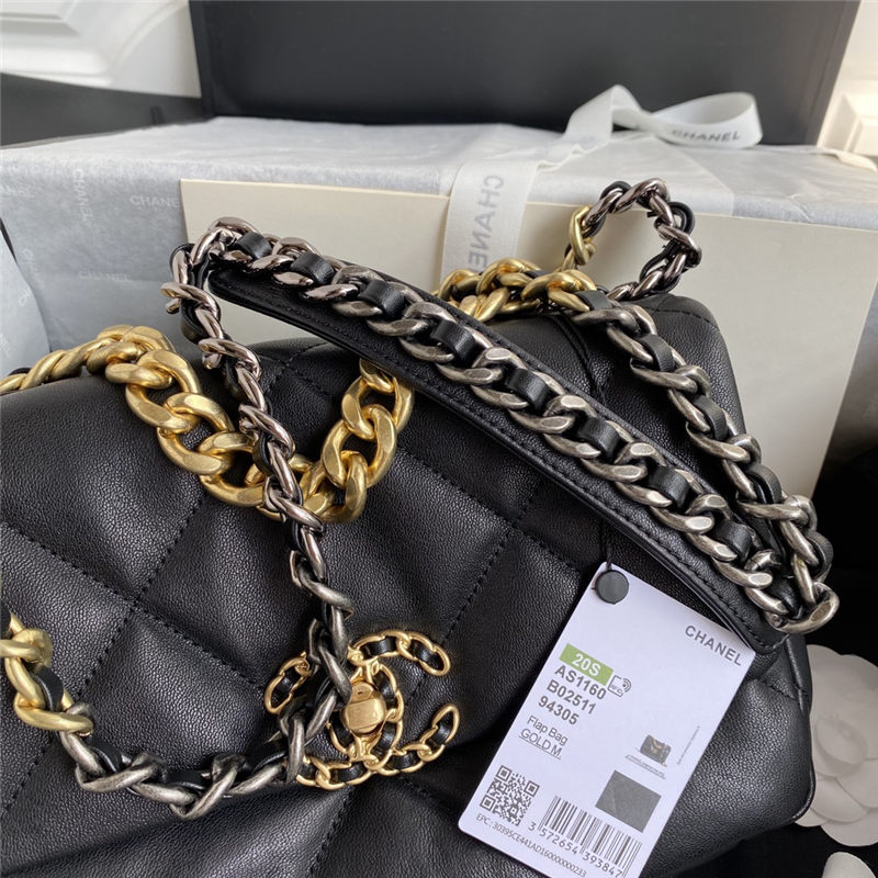 Chanel 19 Flap Bag Lambskin High