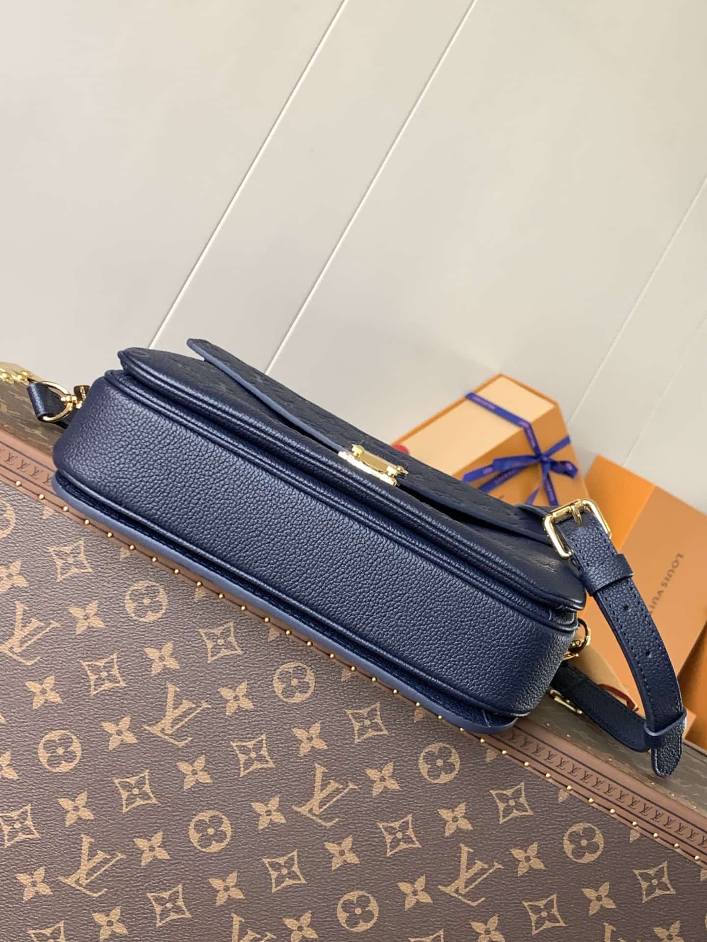 Louis Vuitton POCHETTE METIS Bag Monogram Empreinte Navy Blue M47142 High