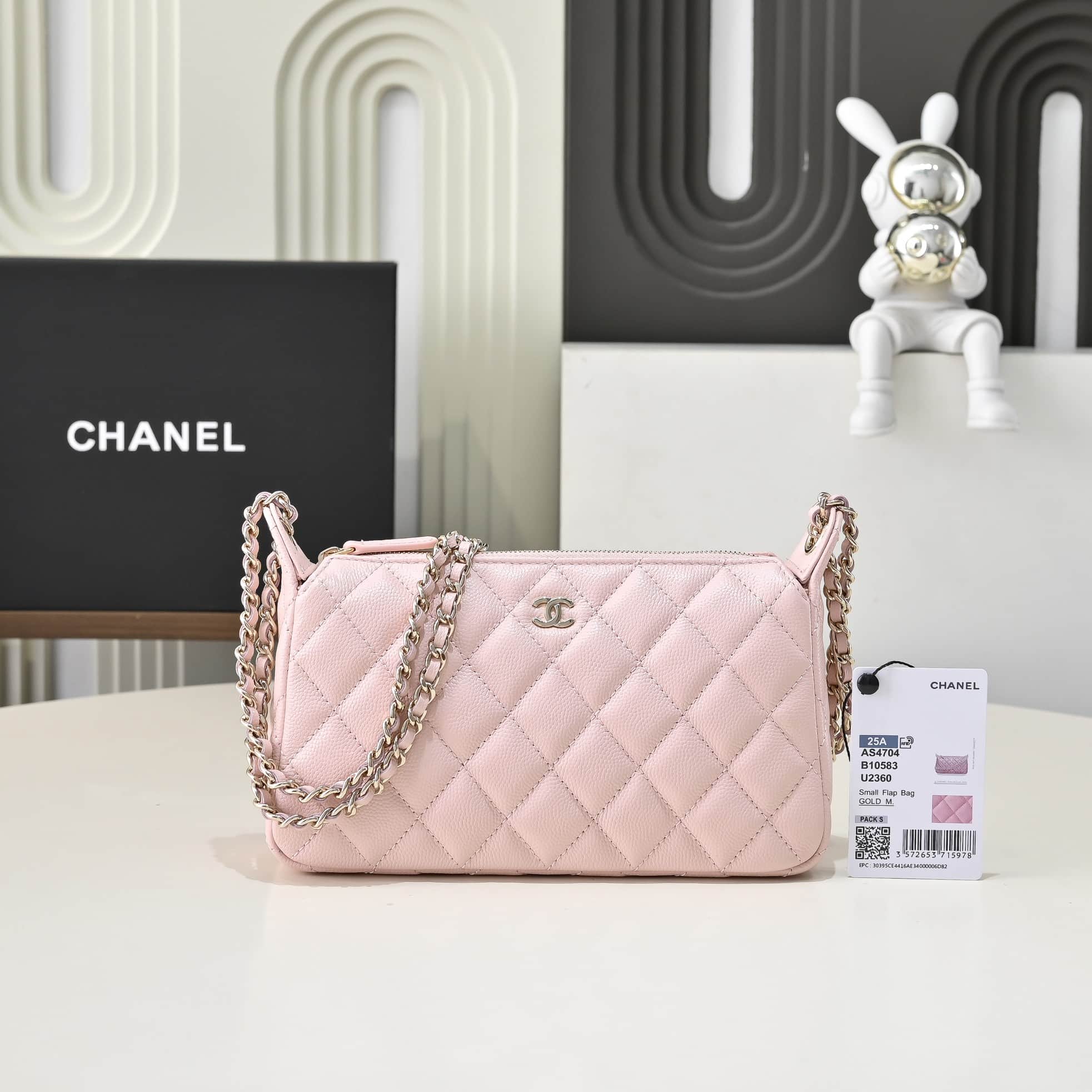 Chanel Chain Wallet Grained Shiny Calfskin & Gold-Tone Metal AS4704 Pink A