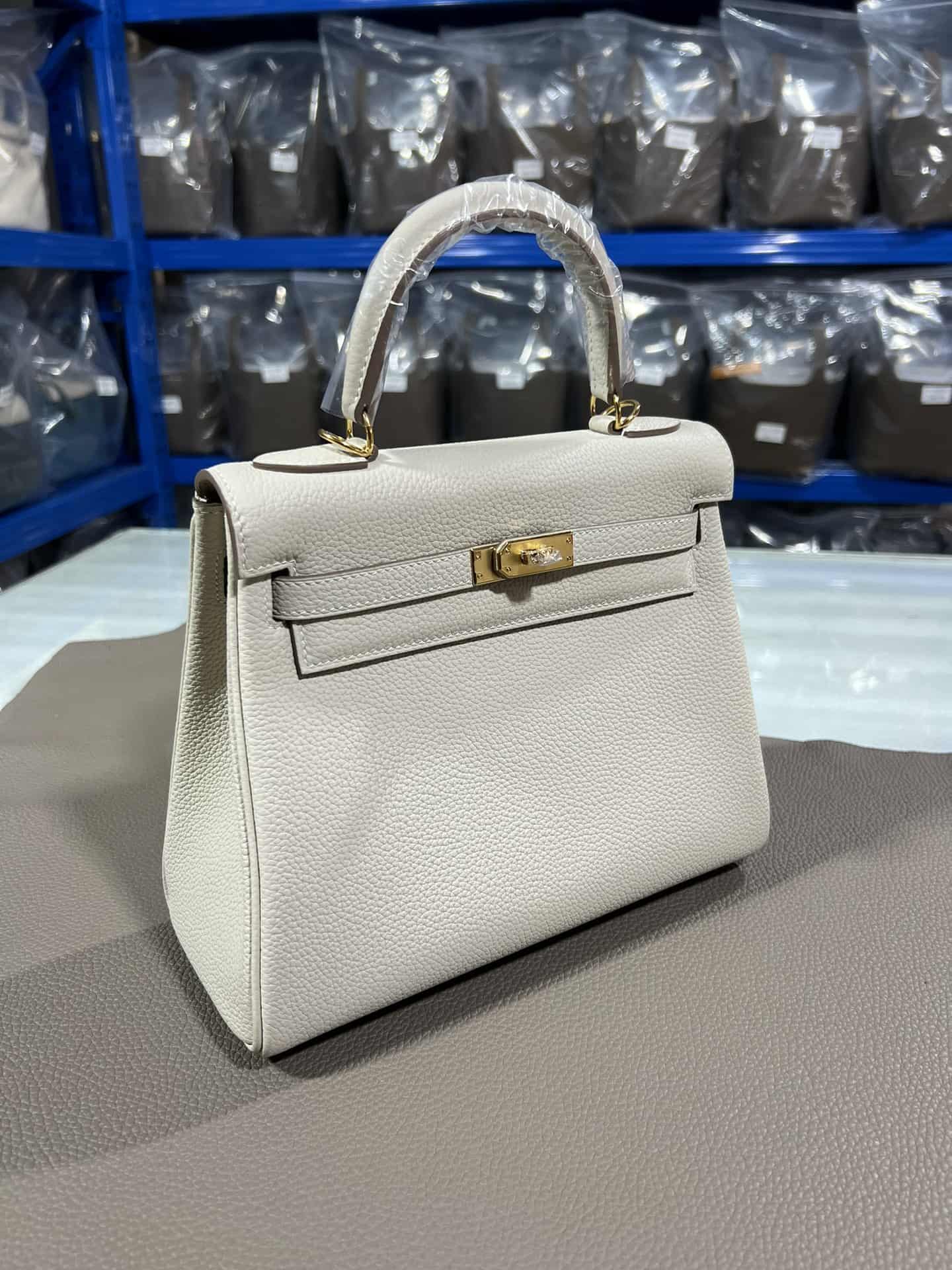 Hermes Kelly 25/28/32cm Retourne Bag Togo Leather In Craie WAX High
