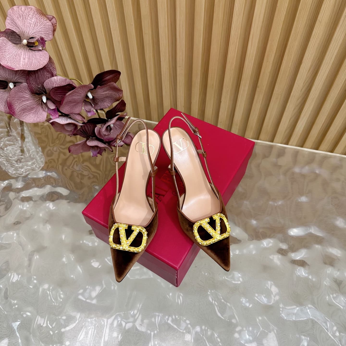 Valentino Vlogo Signature Slingback Pump Shoes 10cm