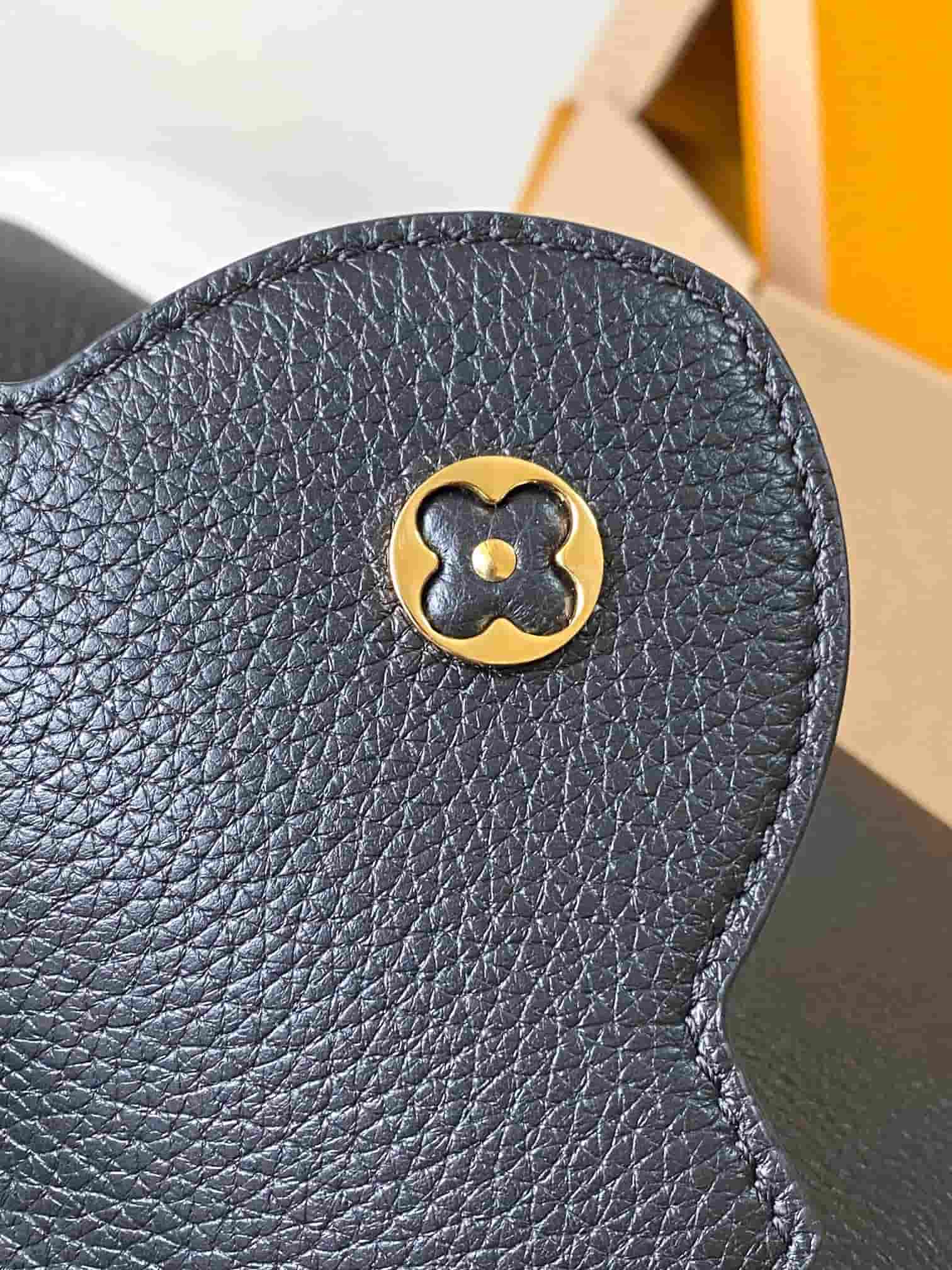 Louis Vuitton Capucines BB Taurillon Leather M24698 Black Top