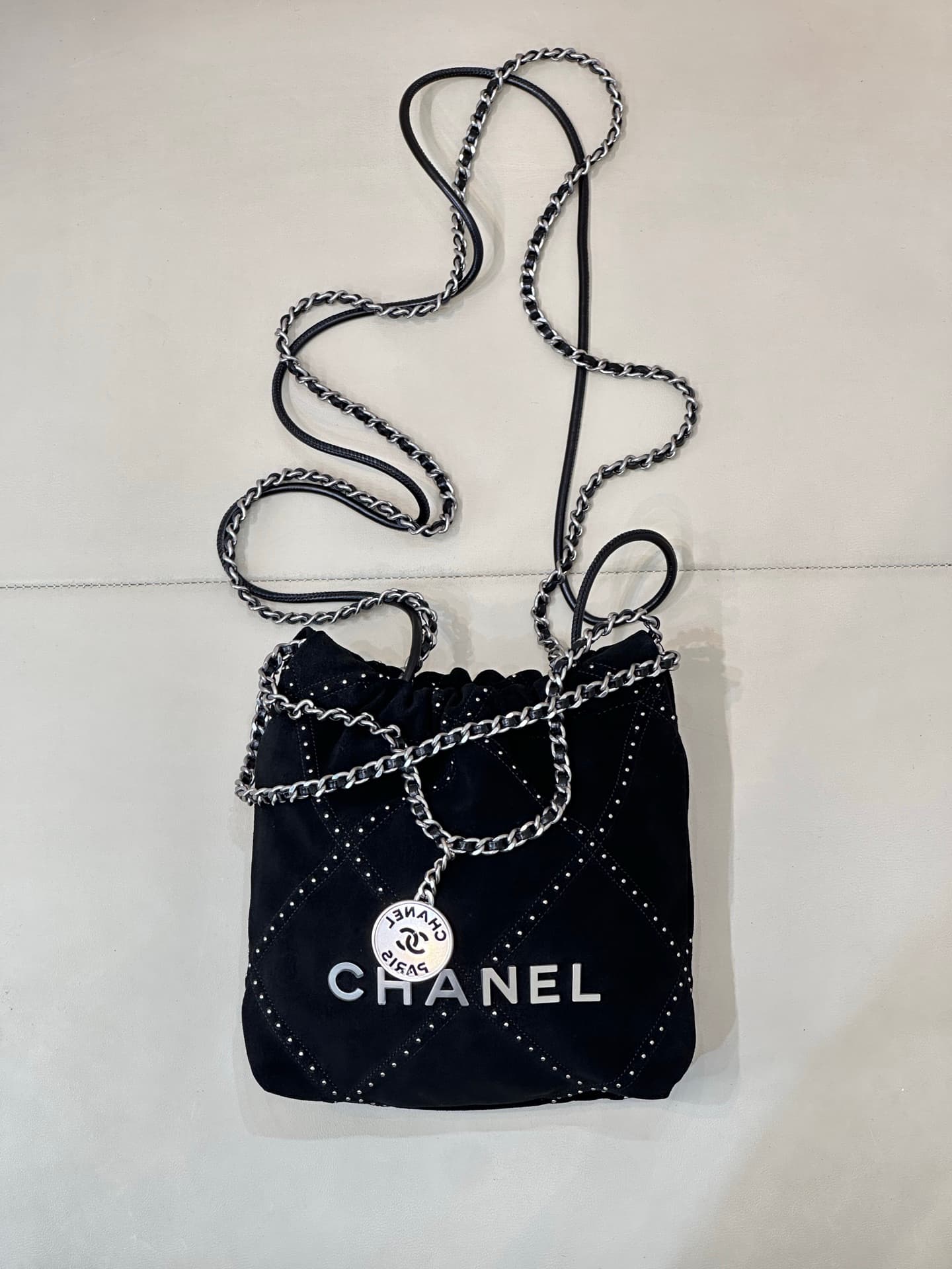 Chanel 22 MINI HANDBAG Suede Black &Silver-Tone Metal AS3980 TOP