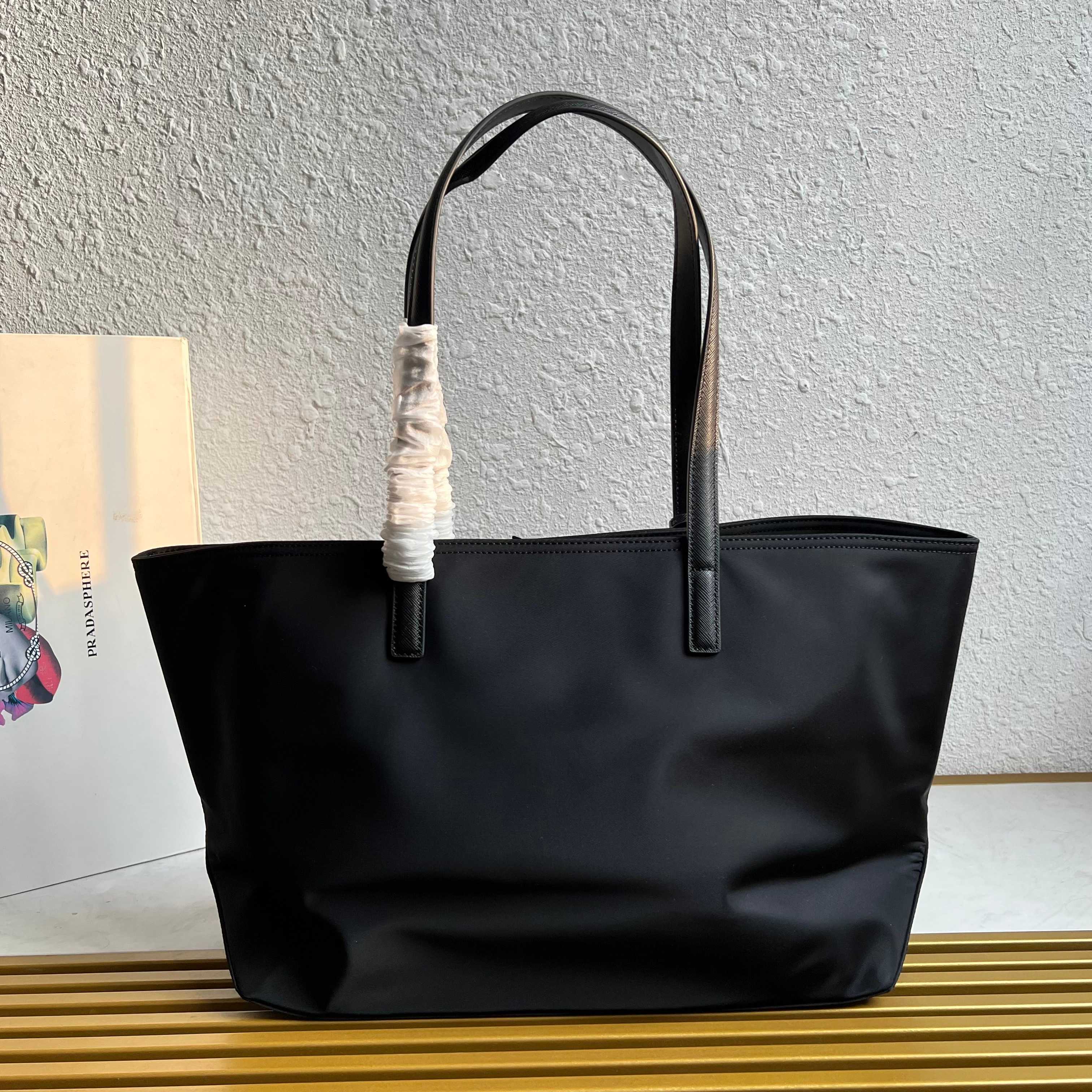 Prada Re-Edition 1978 medium Re-Nylon and Saffiano leather tote bag 1BG555 Black High