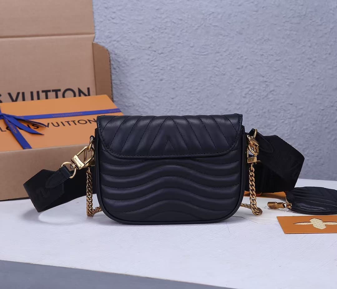 Louis Vuitton New Wave Multi-Pochette Smooth cowhide leather M56461 High