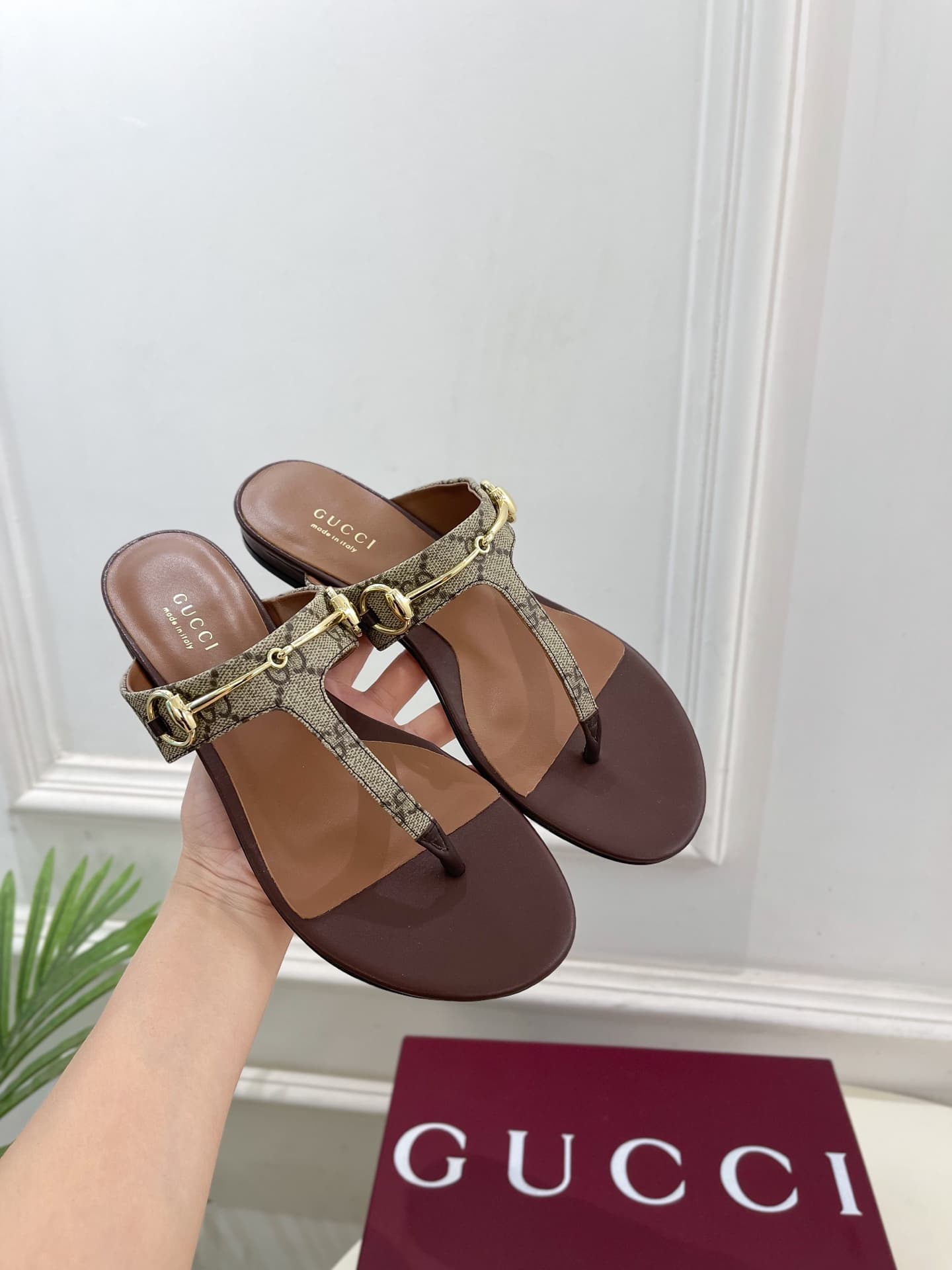 Gucci Leather Slides Shoes Women
