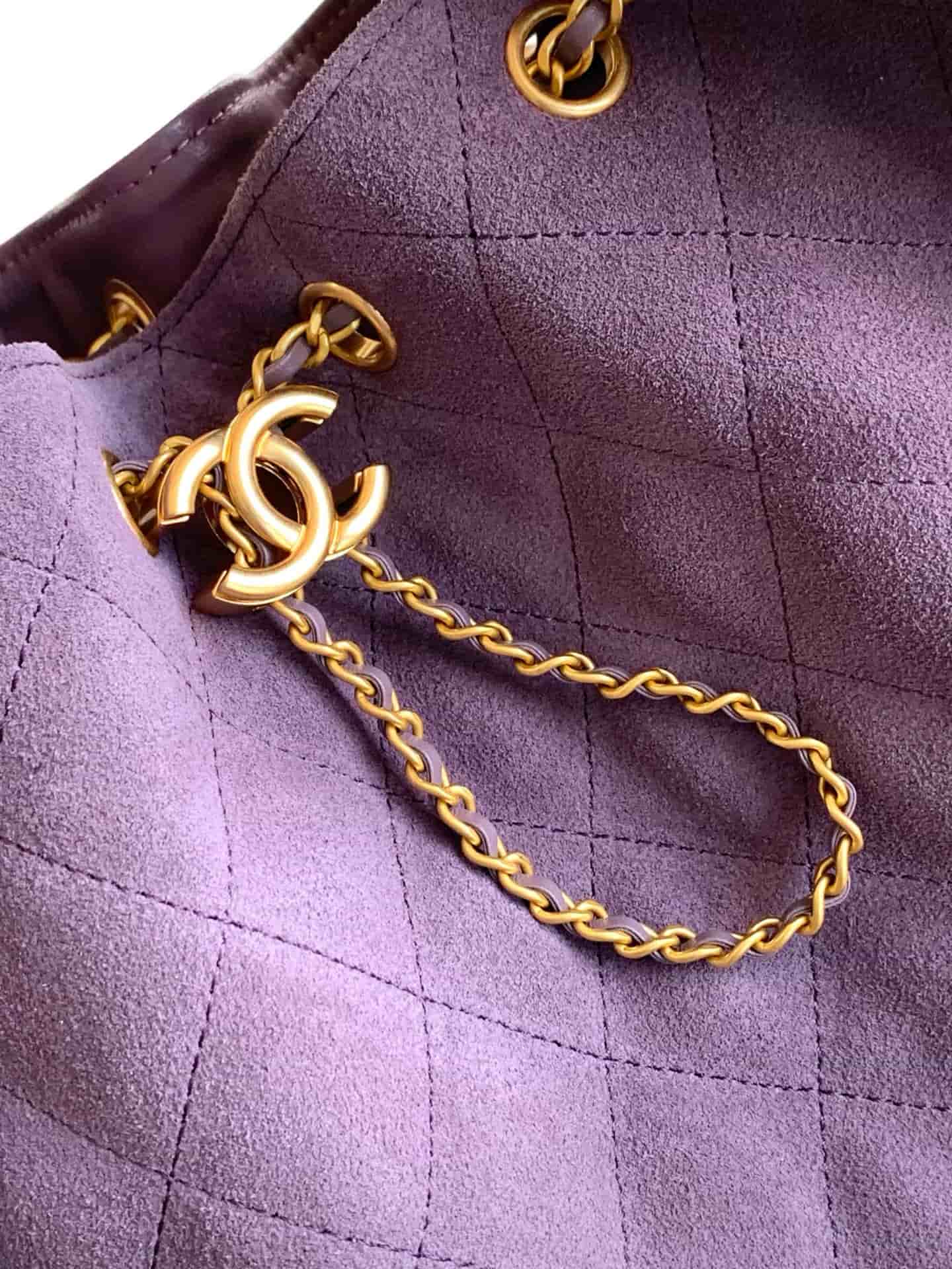 Chanel 25 Small Hobo handbag AS5293 Suede & gold-tone metal Purple A