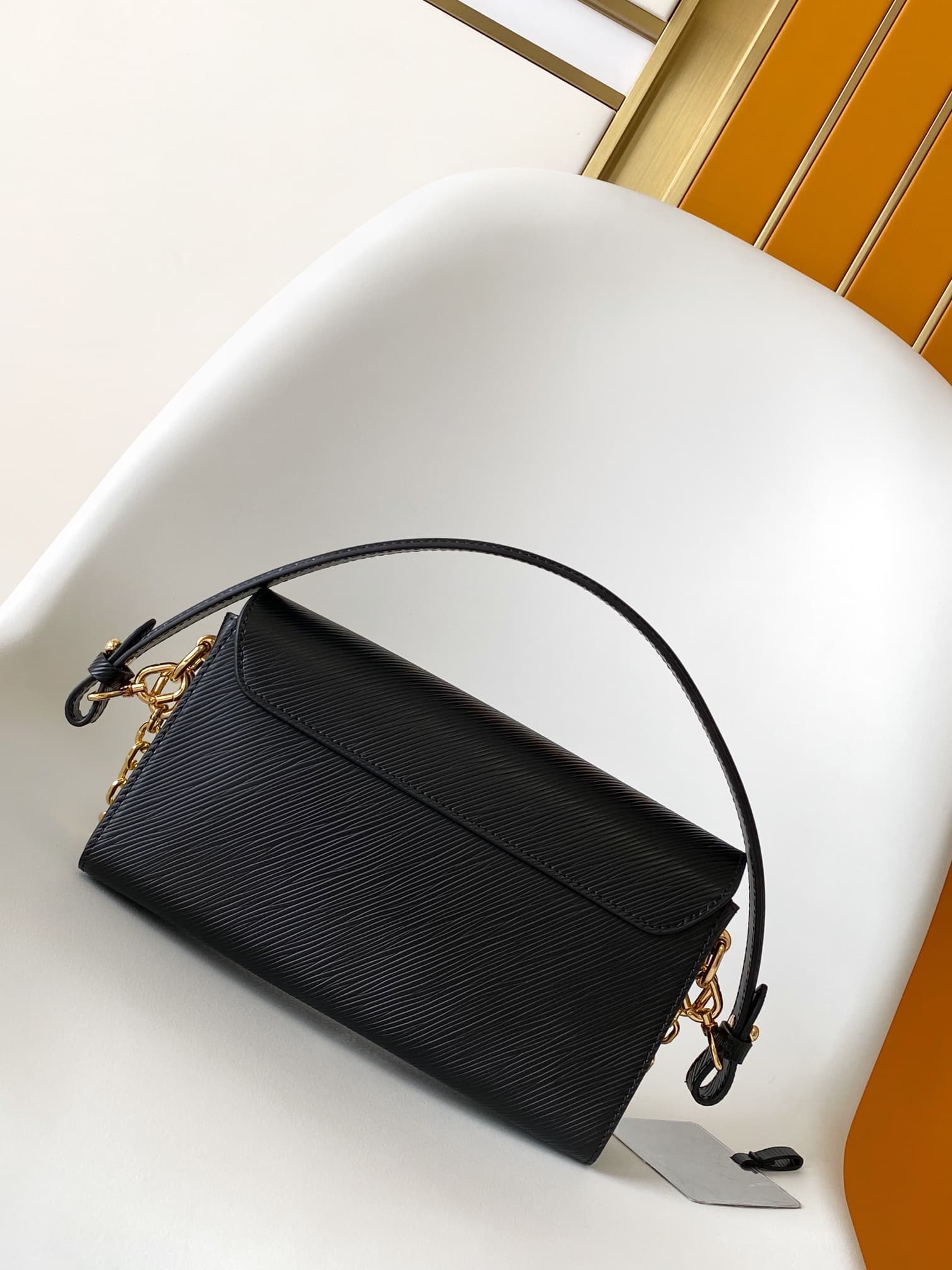 Louis Vuitton Twist West Black Epi grained cowhide leather M24549 High