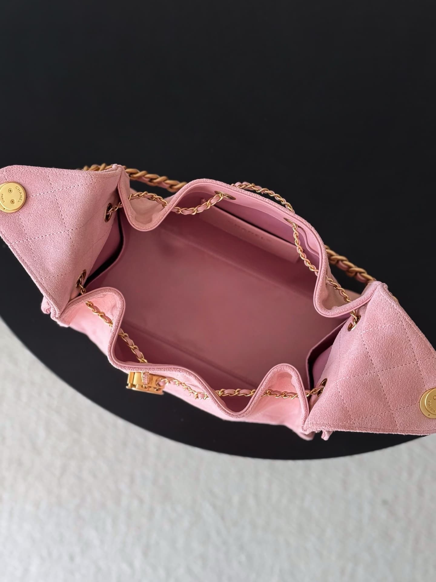 Chanel 25 Small Hobo handbag AS5293 Suede& Gold-Tone Metal Pink A