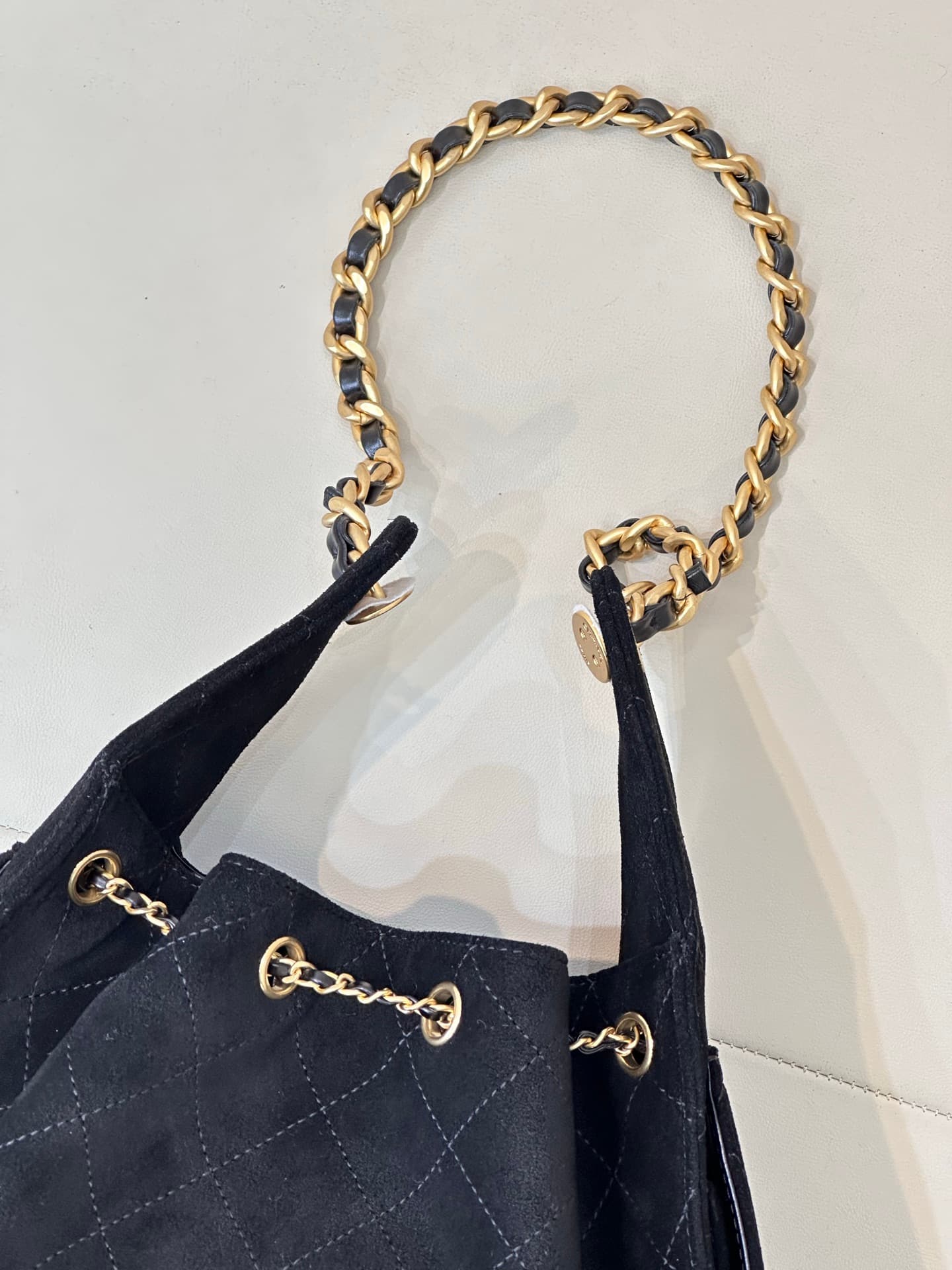 Chanel 25 Small Hobo handbag AS5293 Suede &Gold-tone Metal Black TOP