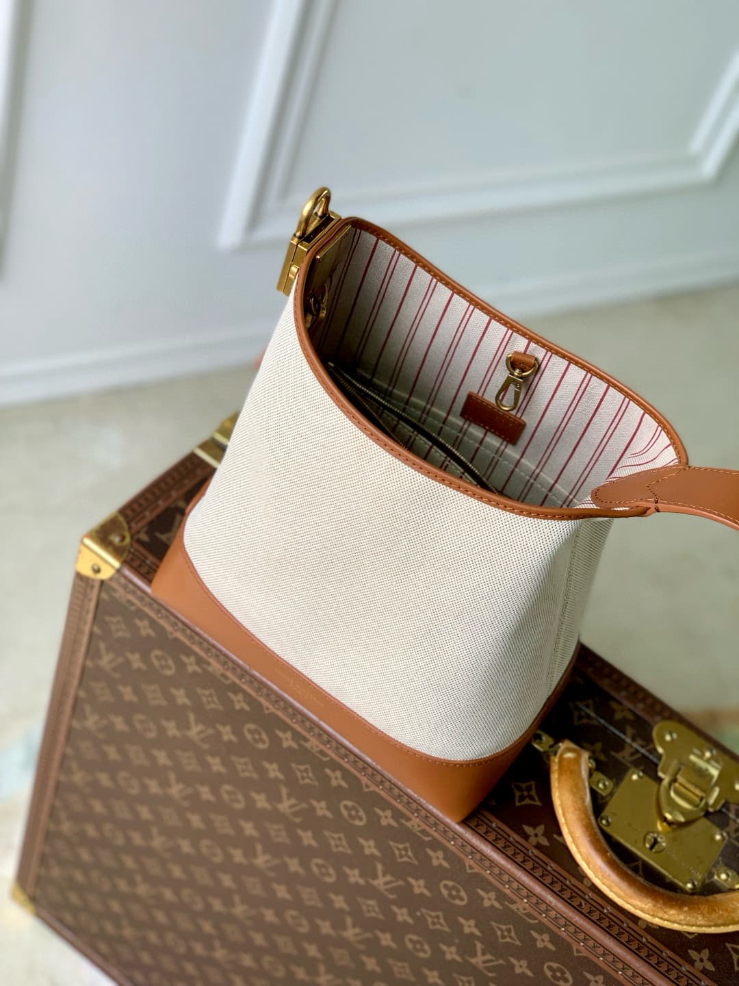 Louis Vuitton Low Key Hobo PM Cotton and cowhide leather M25468 Ecru/Cognac High