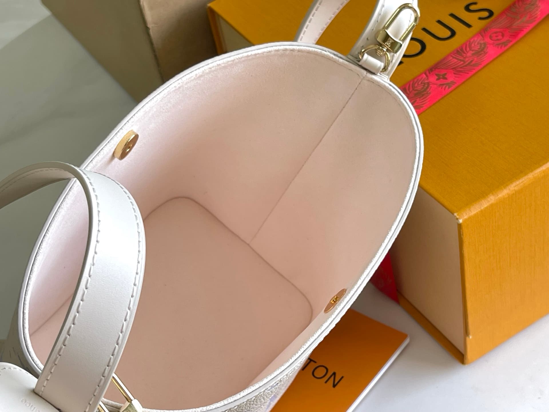 Louis Vuitton All In BB Dream Cream Embossed grained cowhide leather TOP