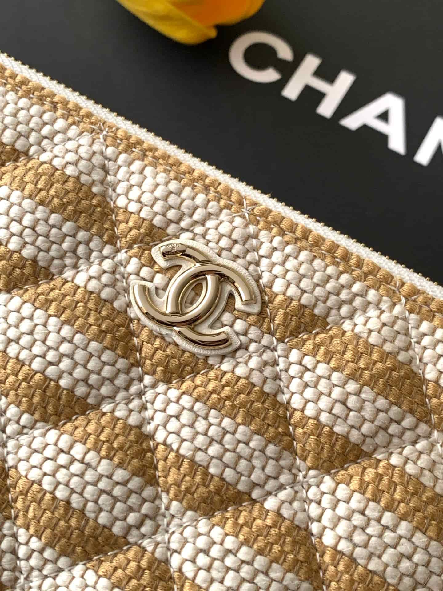 Chanel Zipped Case Printed Fabric & Gold-Tone Metal Beige & White AS4988 A