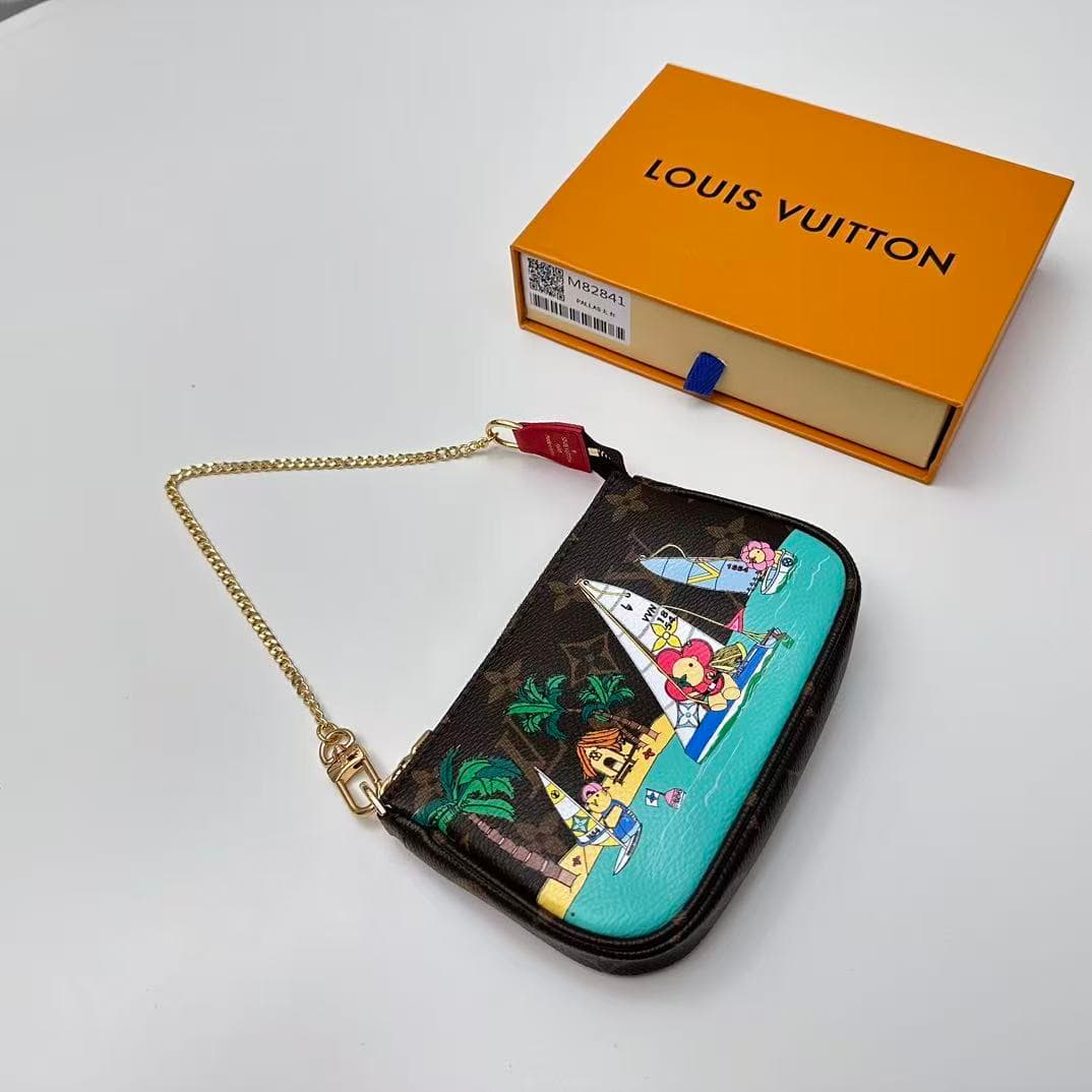Louis Vuitton Mini Pochette Accessoires M82841 High