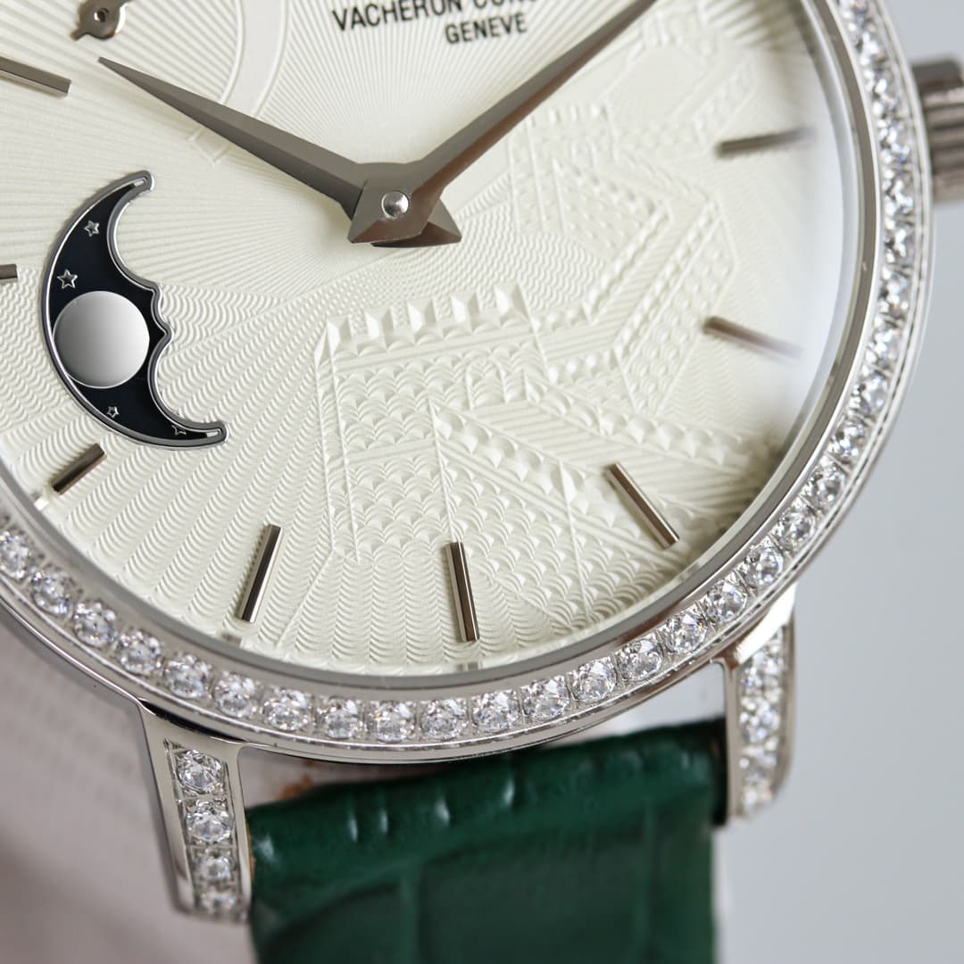 Vacheron Constantin Traditionnelle Moon Phase Watch TOP