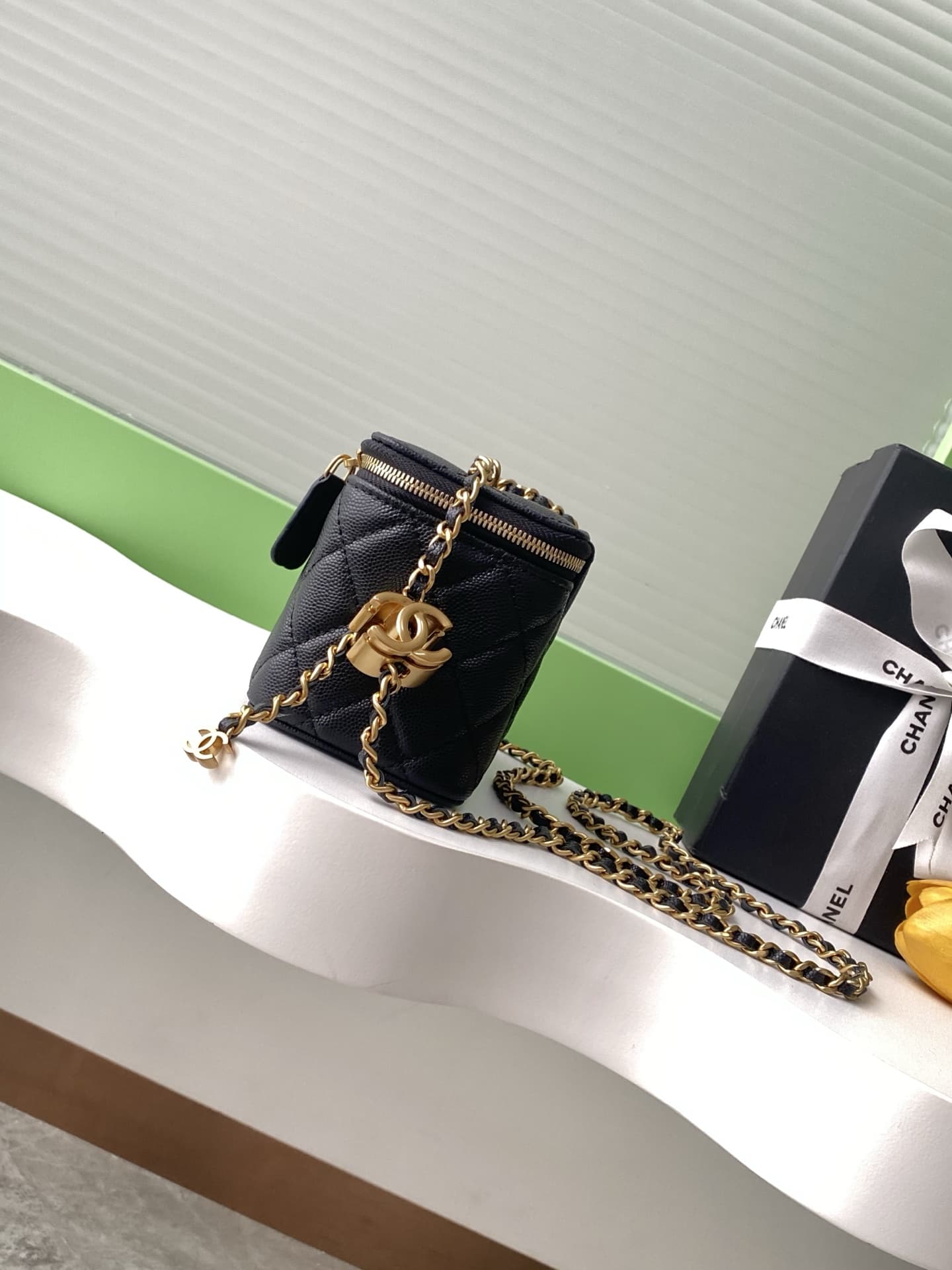 Chanel Vanity with Chain AP3940 Grained Calfskin & Gold Metal Black A