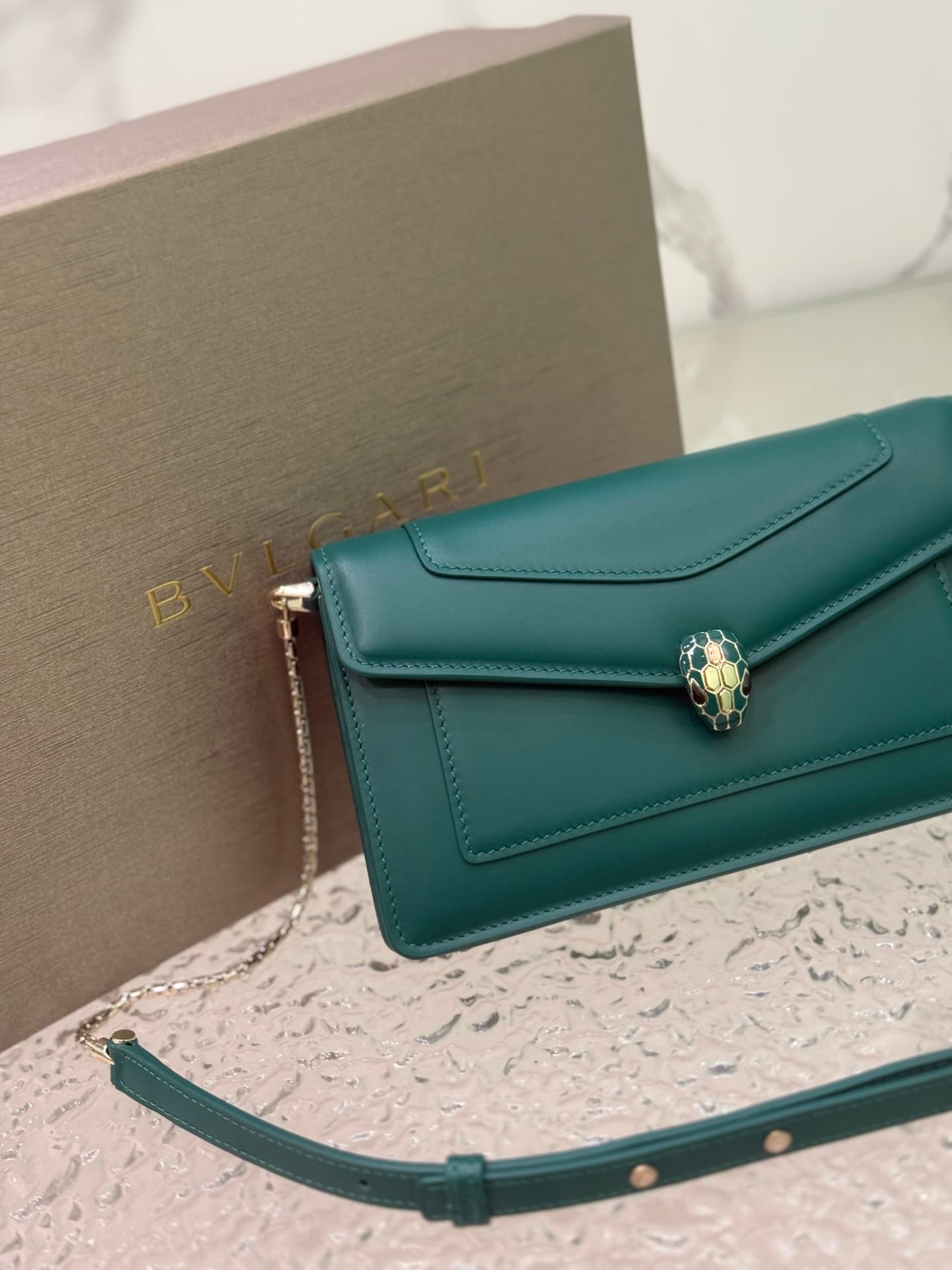 Bvlgari Serpenti Forever shoulder bag green 294650 High