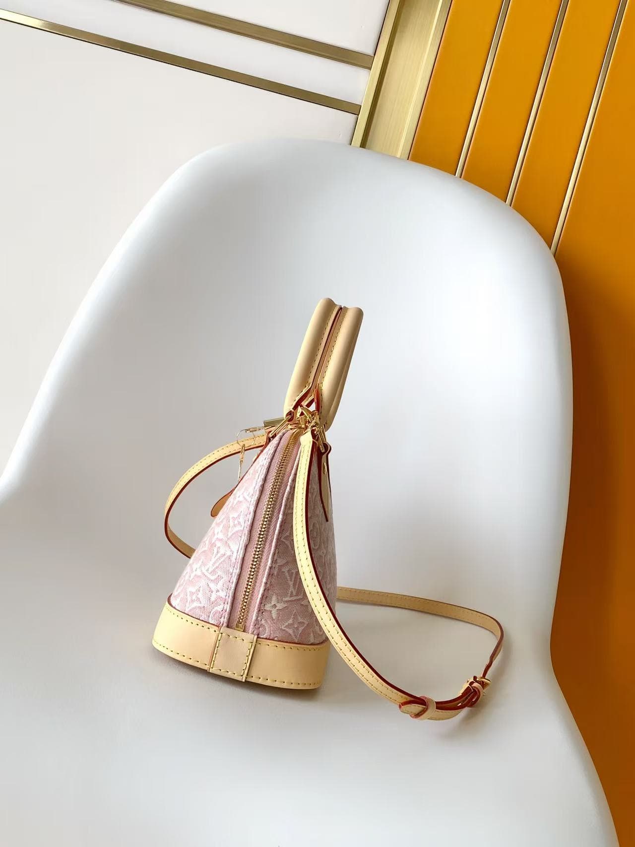 Louis Vuitton Alma BB Monogram Emblème Rose Ruban M2A378 High