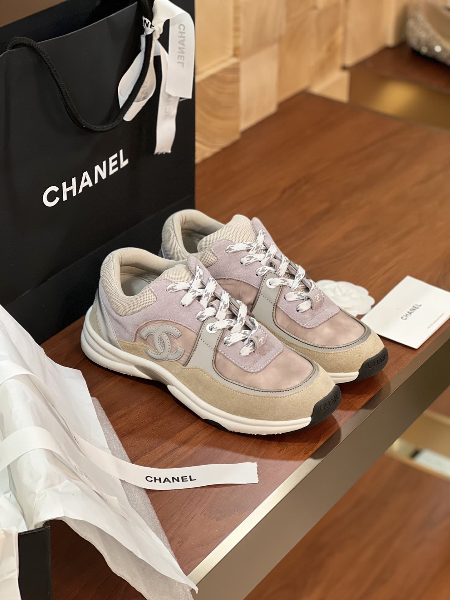 Chanel Sneaker Shoes Men Women