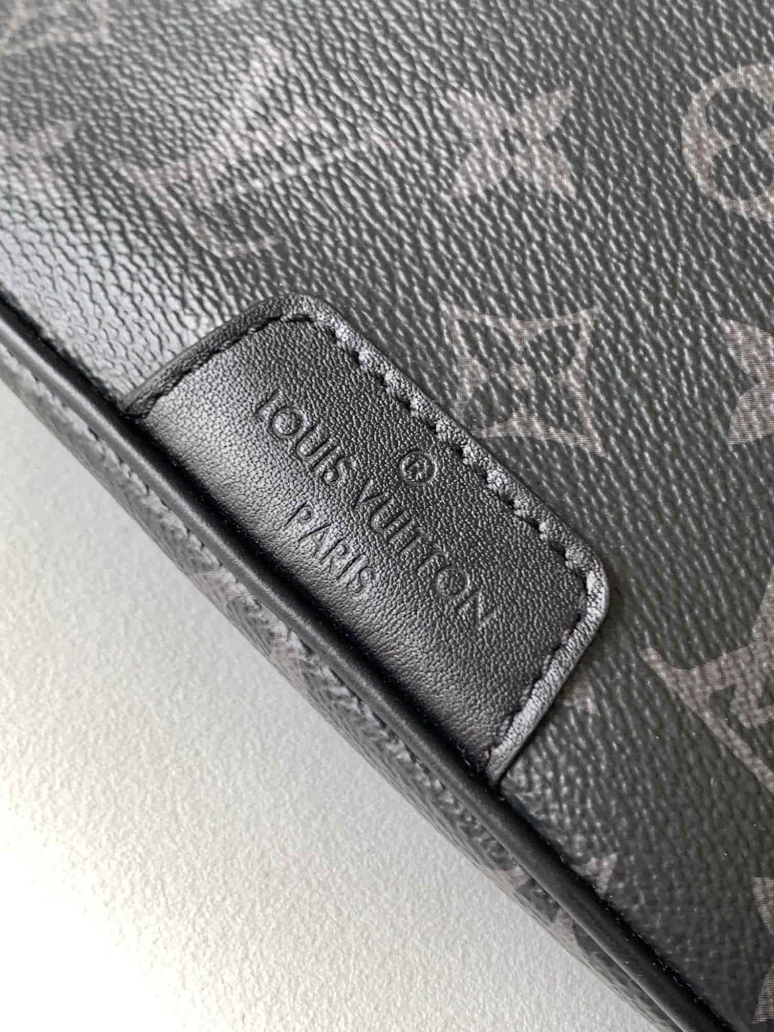 Louis Vuitton Discovery Bumbag PM Monogram Eclipse coated canvas M46035 High
